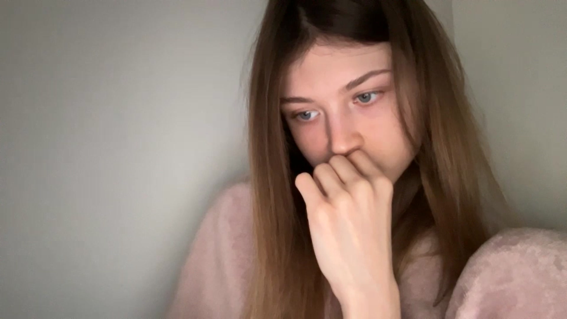 Gallery image thumbnail from Coconut_dream's myfreecams stream on, 05/28/2024, 06:25 image 9 of 20