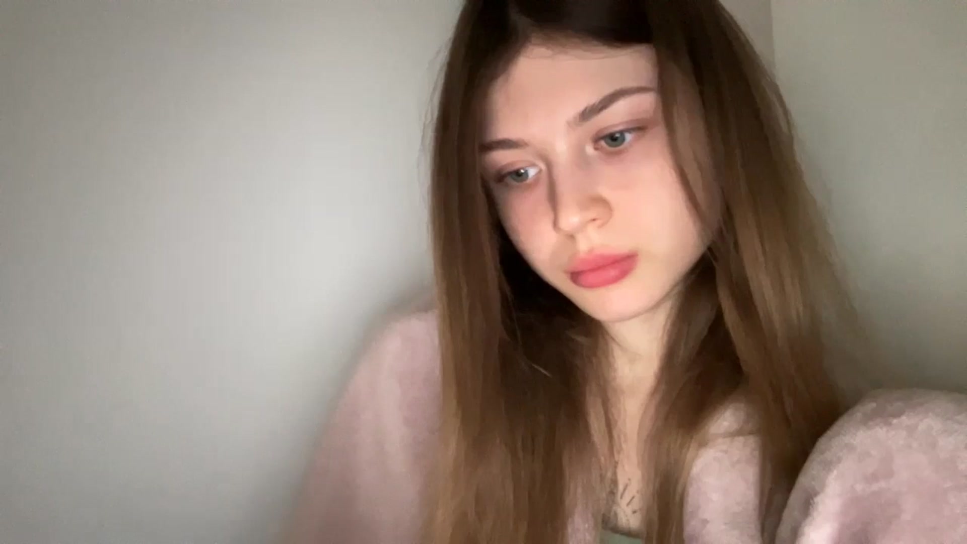 Gallery image thumbnail from Coconut_dream's myfreecams stream on, 05/28/2024, 06:25 image 15 of 20