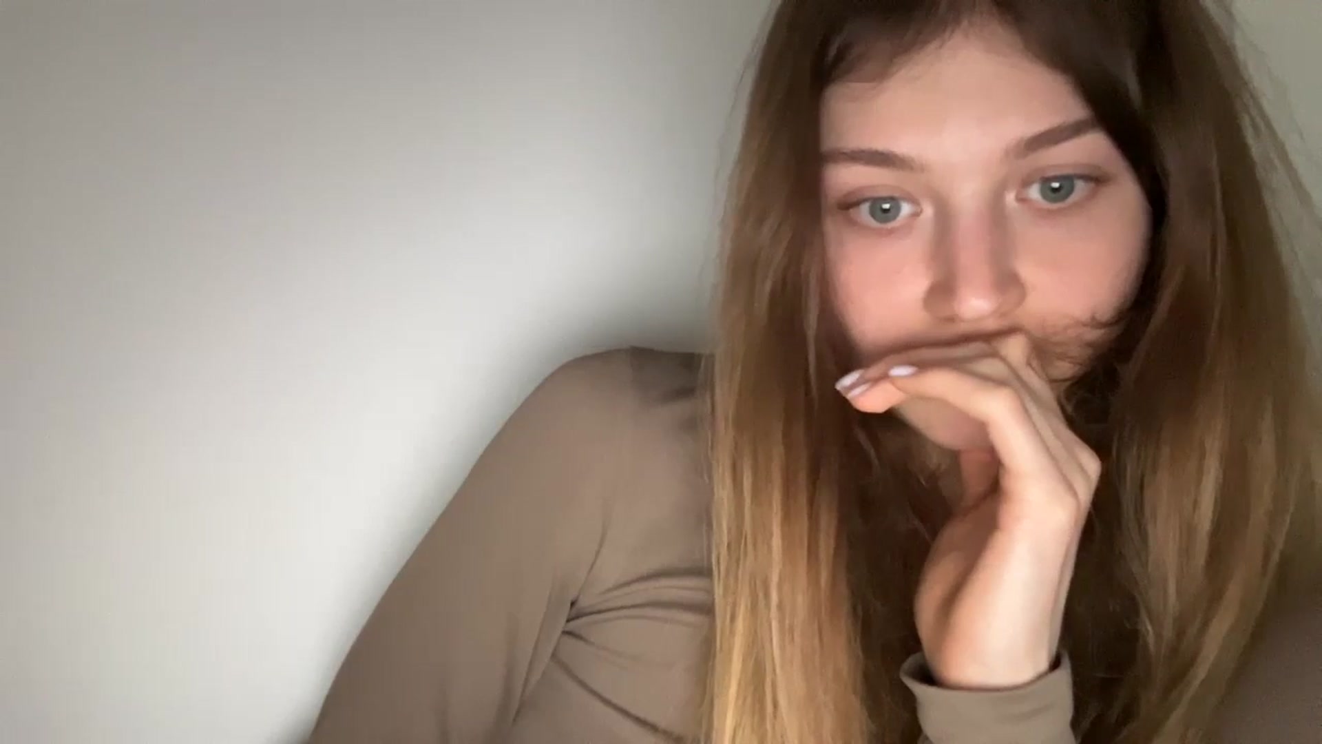 Gallery image thumbnail from Coconut_dream's myfreecams stream on, 05/28/2024, 17:14 image 20 of 20