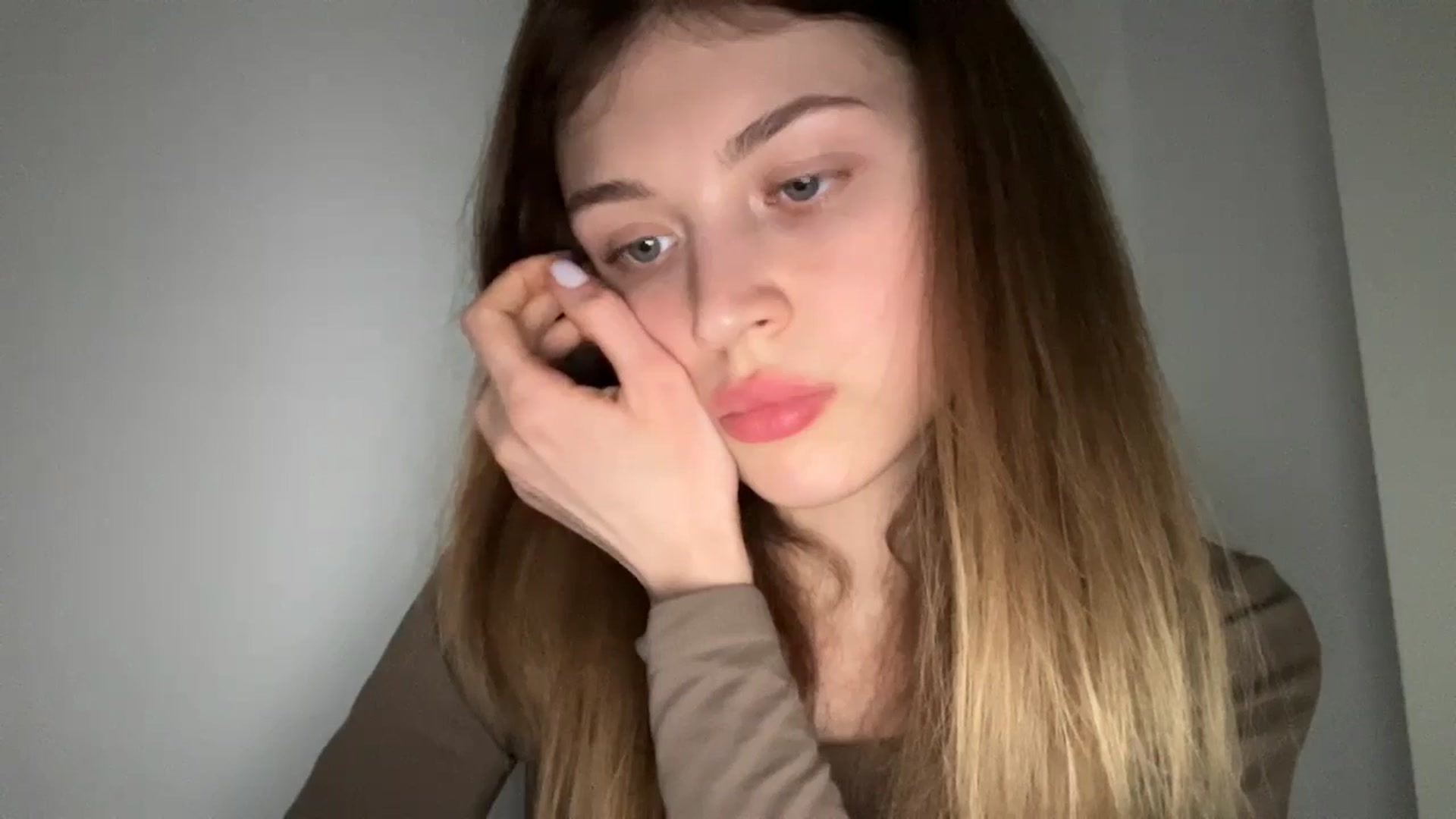 Gallery image thumbnail from Coconut_dream's myfreecams stream on, 05/28/2024, 18:24 image 8 of 20