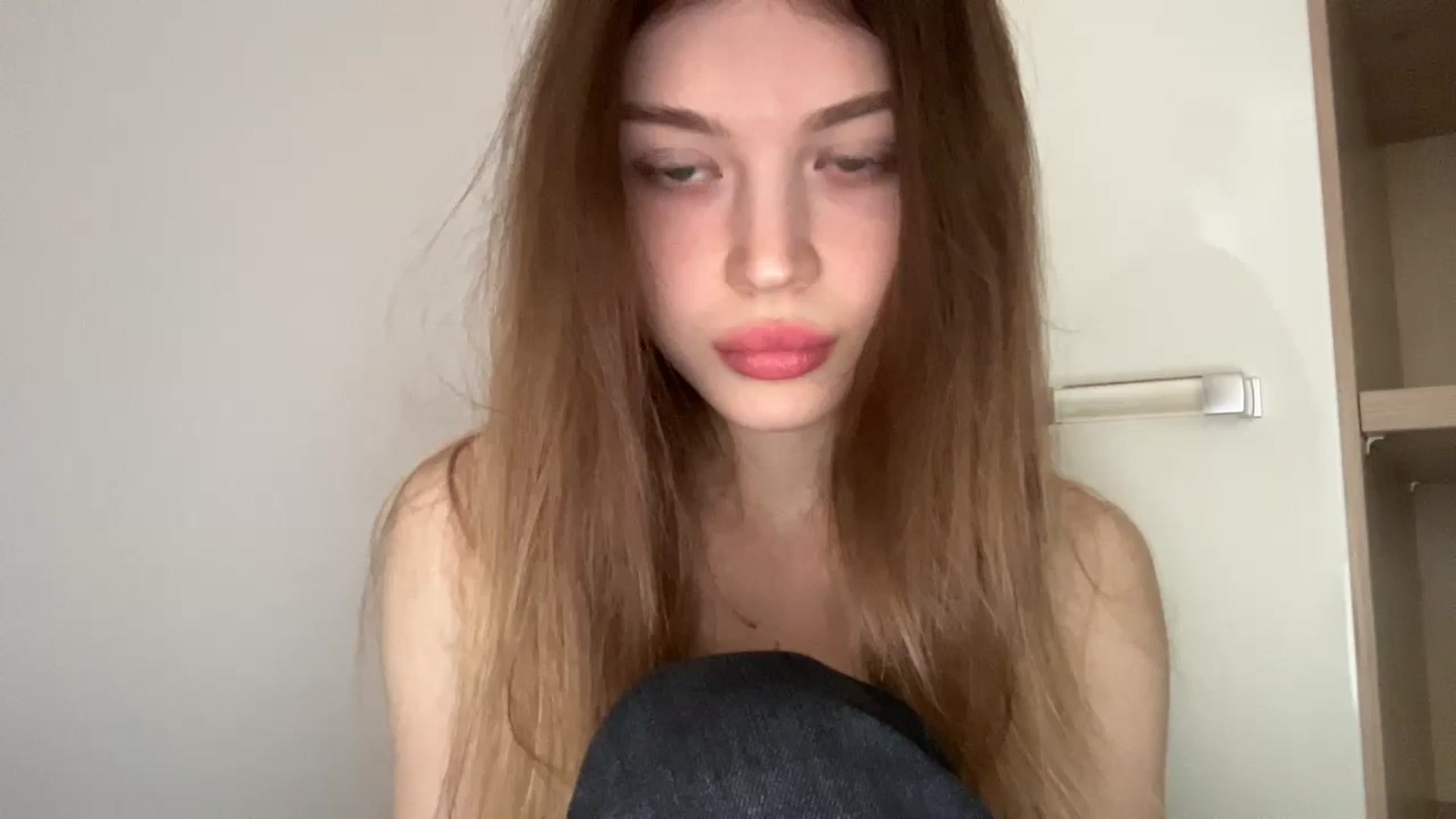 Gallery image thumbnail from Coconut_dream's myfreecams stream on, 05/30/2024, 07:02 image 15 of 20