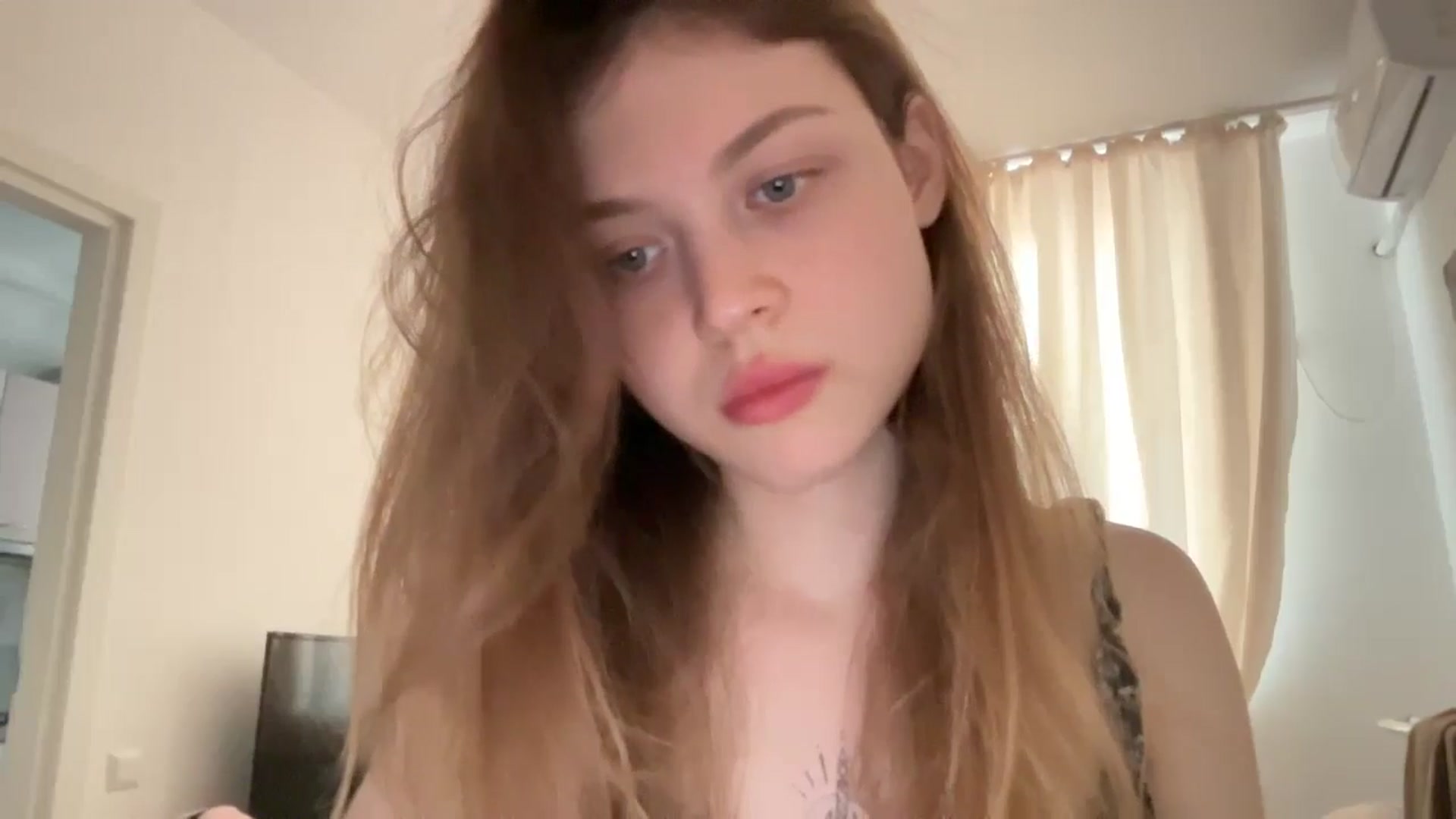 Gallery image thumbnail from Coconut_dream's myfreecams stream on, 05/31/2024, 09:54 image 3 of 20