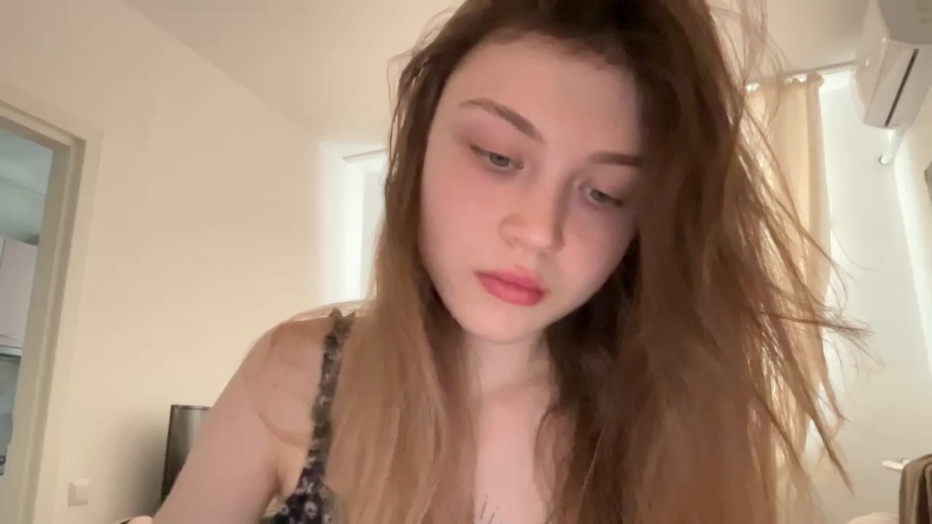 Gallery image thumbnail from Coconut_dream's myfreecams stream on, 05/31/2024, 09:54 image 14 of 20