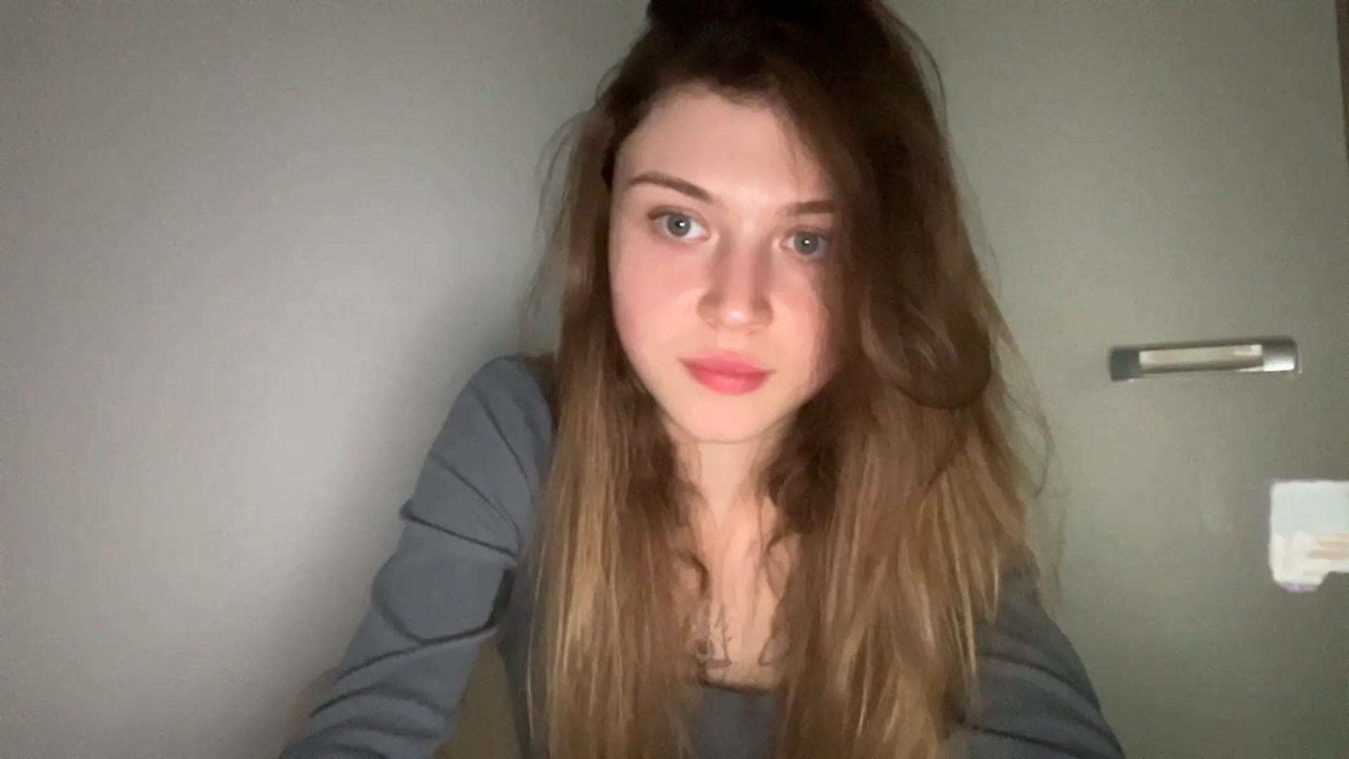 Gallery image thumbnail from Coconut_dream's myfreecams stream on, 06/01/2024, 20:01 image 10 of 20