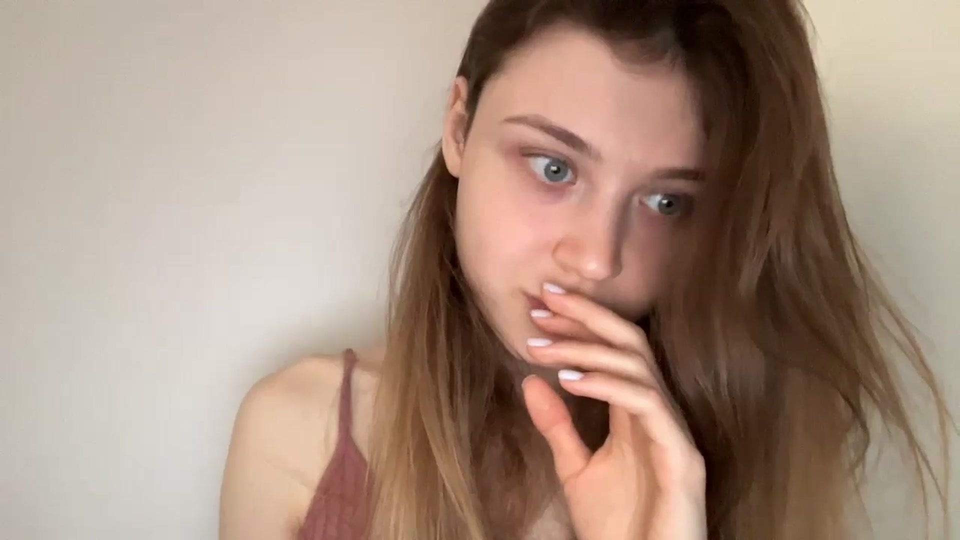 Gallery image thumbnail from Coconut_dream's myfreecams stream on, 06/02/2024, 07:01 image 6 of 20