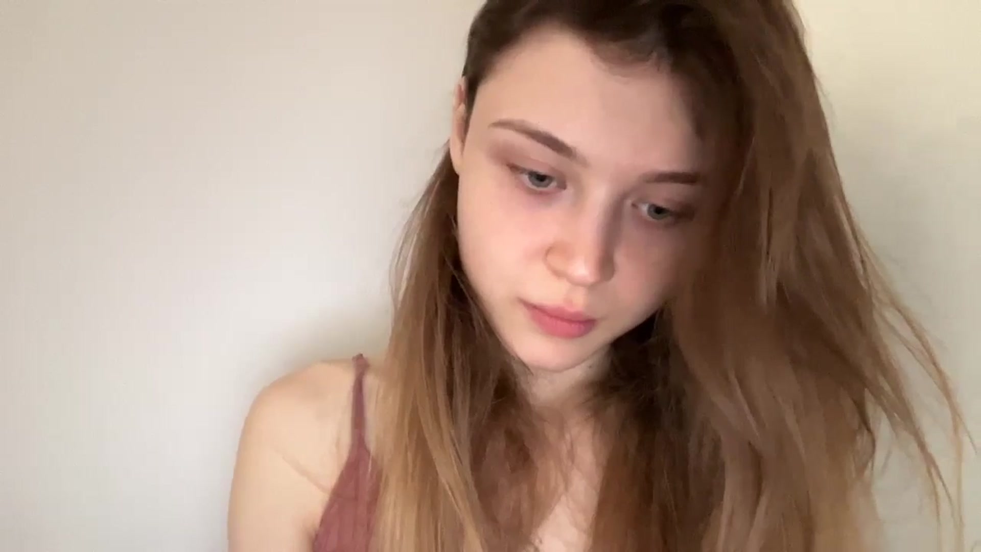 Gallery image thumbnail from Coconut_dream's myfreecams stream on, 06/02/2024, 07:01 image 5 of 20