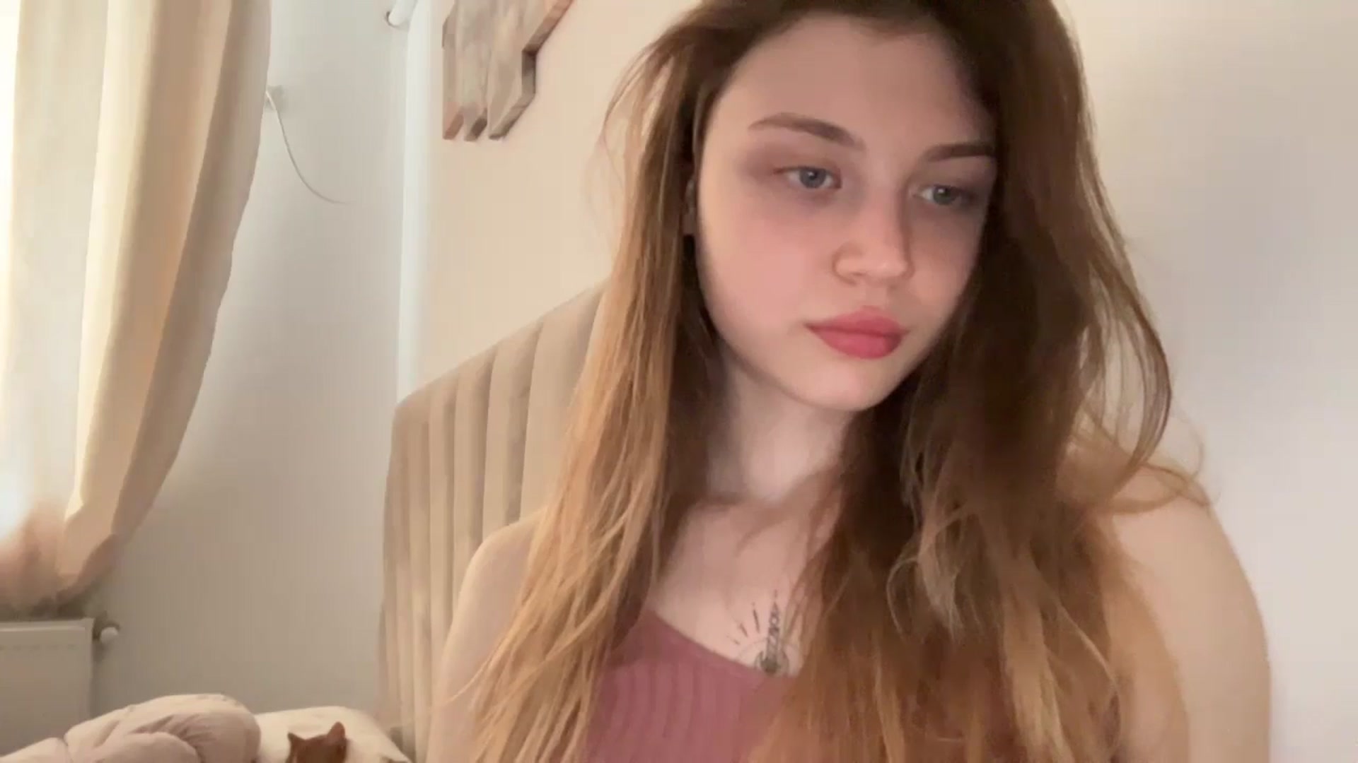 Gallery image thumbnail from Coconut_dream's myfreecams stream on, 06/02/2024, 11:46 image 17 of 20