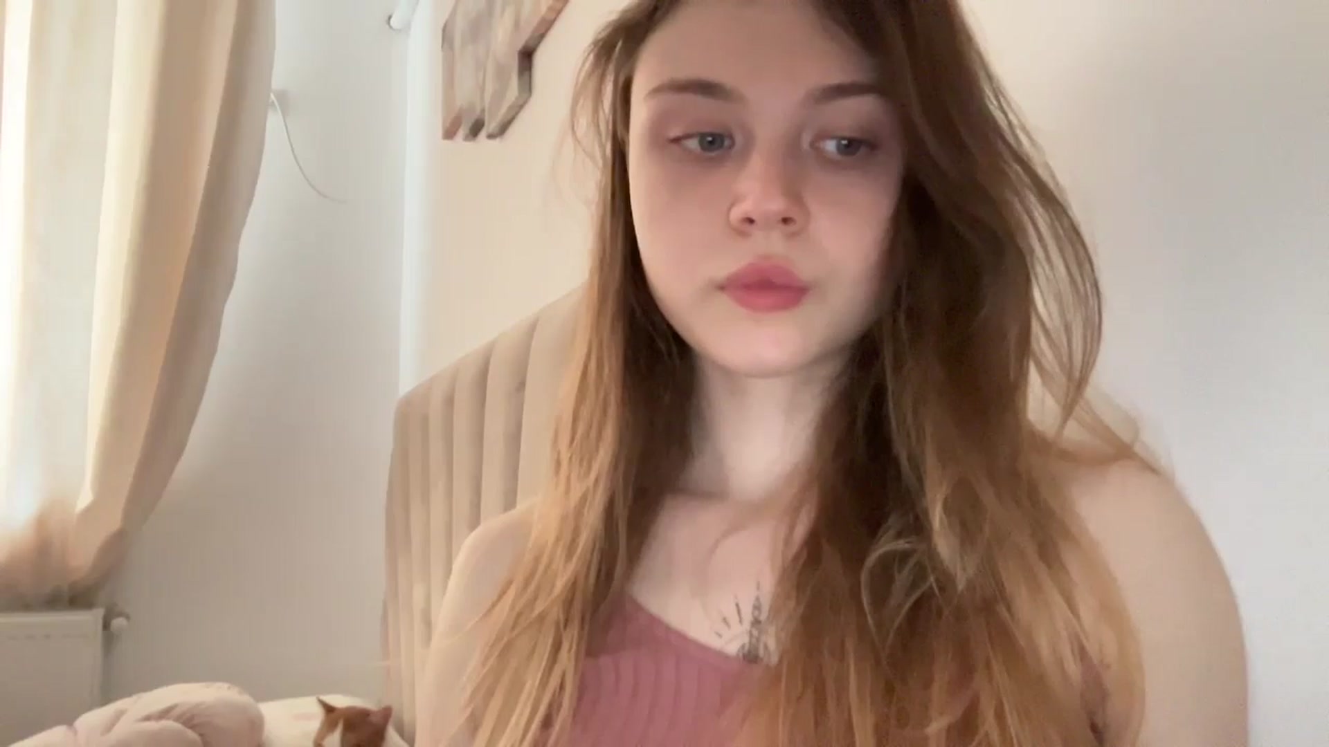 Gallery image thumbnail from Coconut_dream's myfreecams stream on, 06/02/2024, 11:46 image 5 of 20