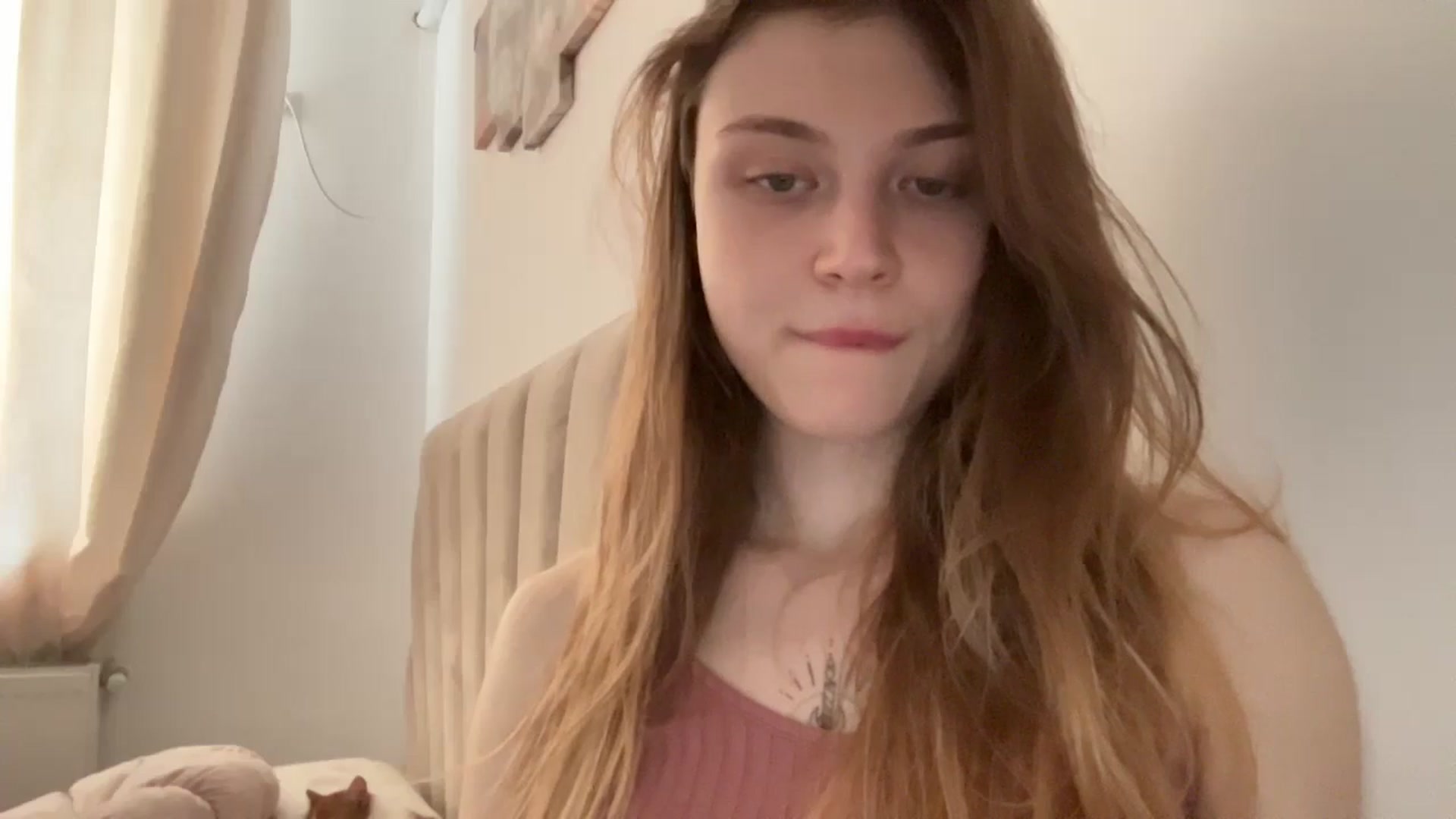 Gallery image thumbnail from Coconut_dream's myfreecams stream on, 06/02/2024, 11:46 image 18 of 20