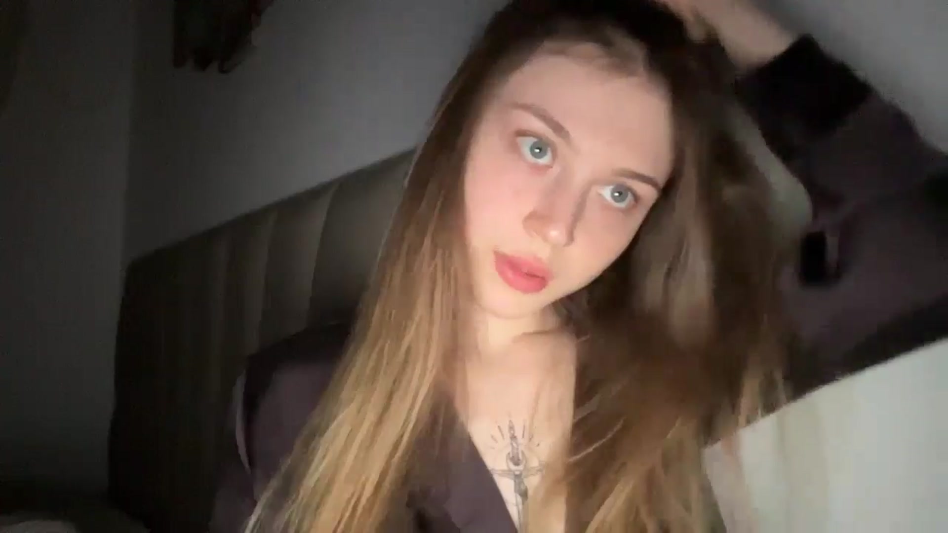 Gallery image thumbnail from Coconut_dream's myfreecams stream on, 06/02/2024, 19:01 image 3 of 20