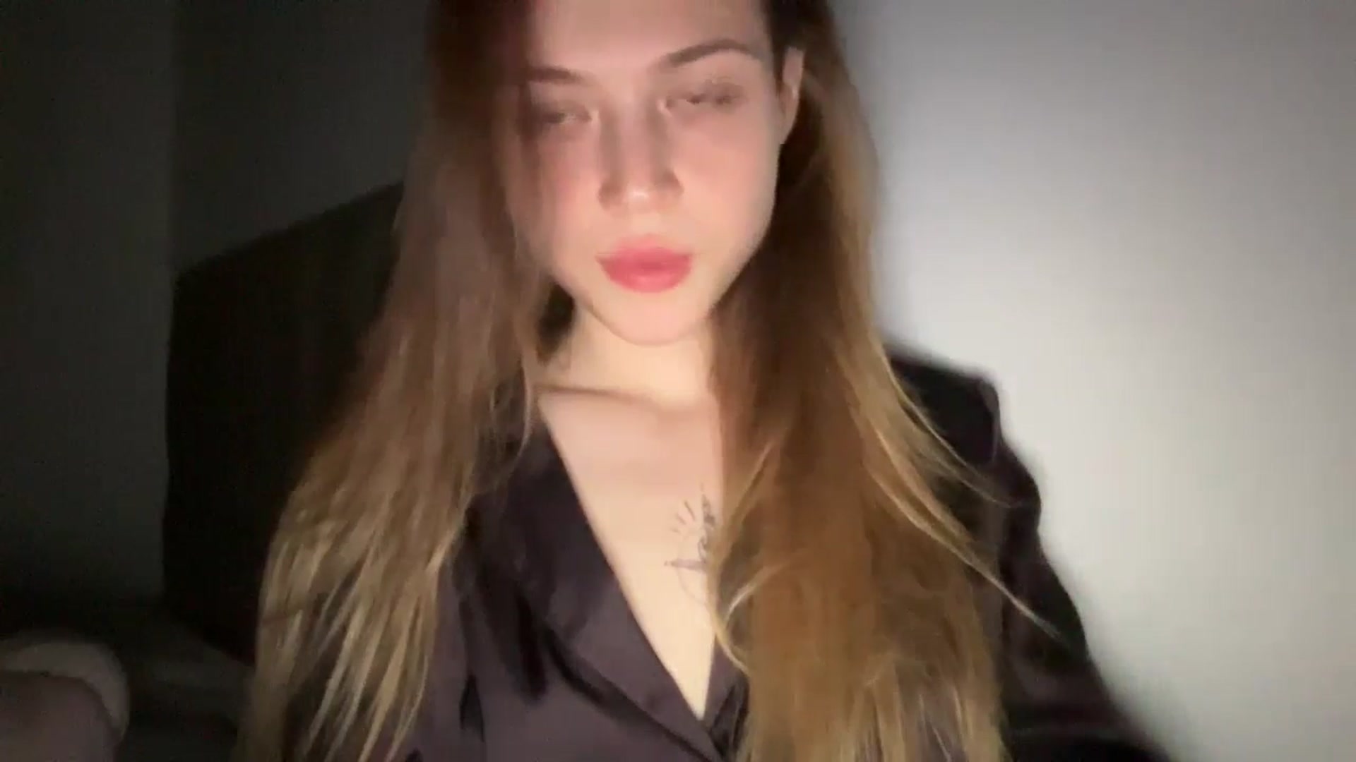 Gallery image thumbnail from Coconut_dream's myfreecams stream on, 06/02/2024, 19:01 image 14 of 20