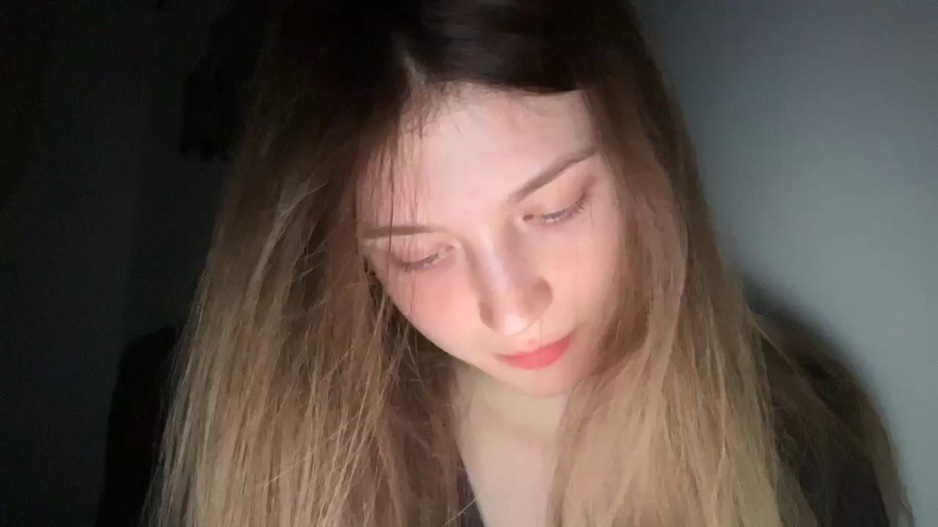 Gallery image thumbnail from Coconut_dream's myfreecams stream on, 06/02/2024, 19:39 image 3 of 20