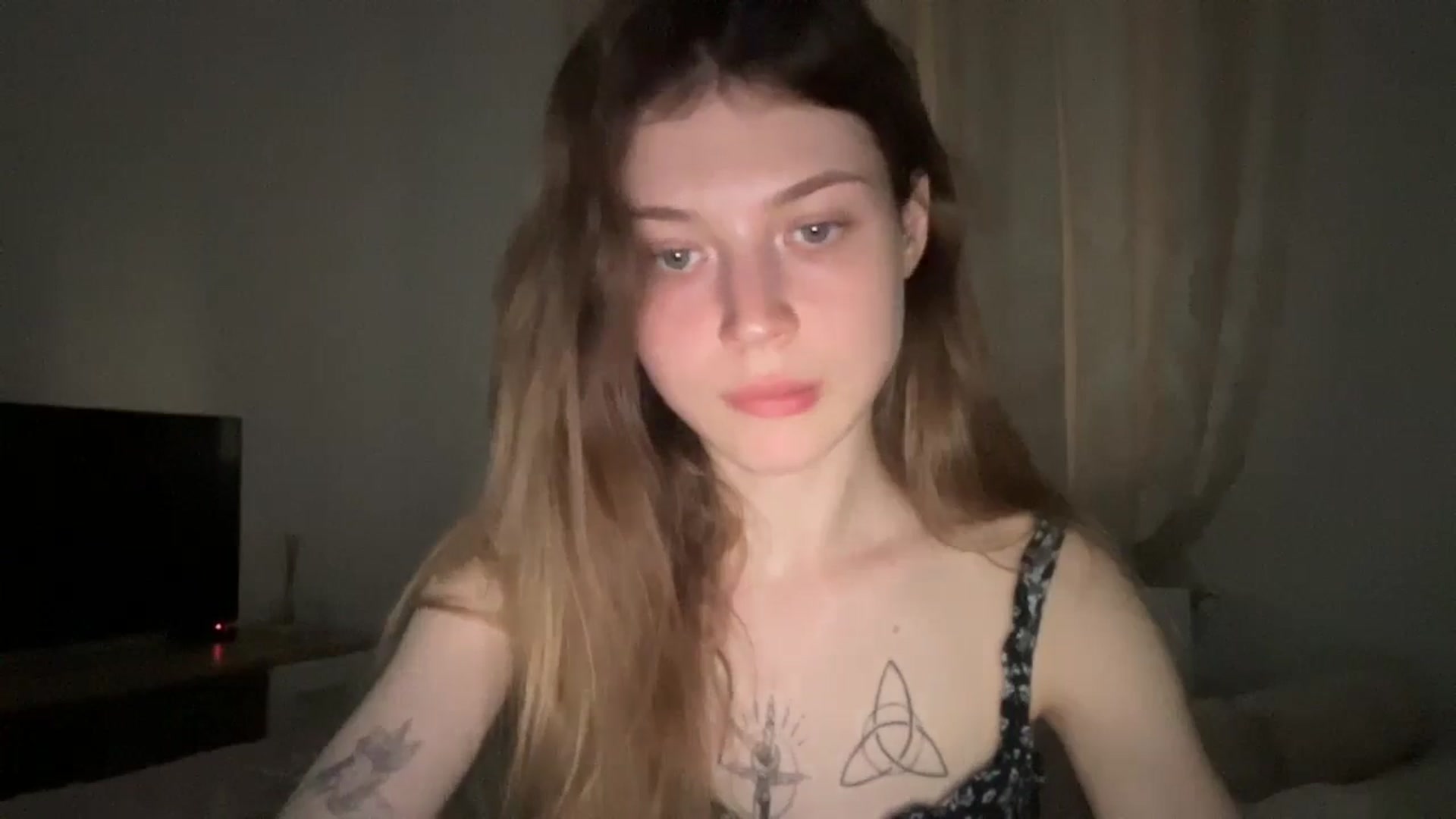 Gallery image thumbnail from Coconut_dream's myfreecams stream on, 06/03/2024, 18:02 image 15 of 20