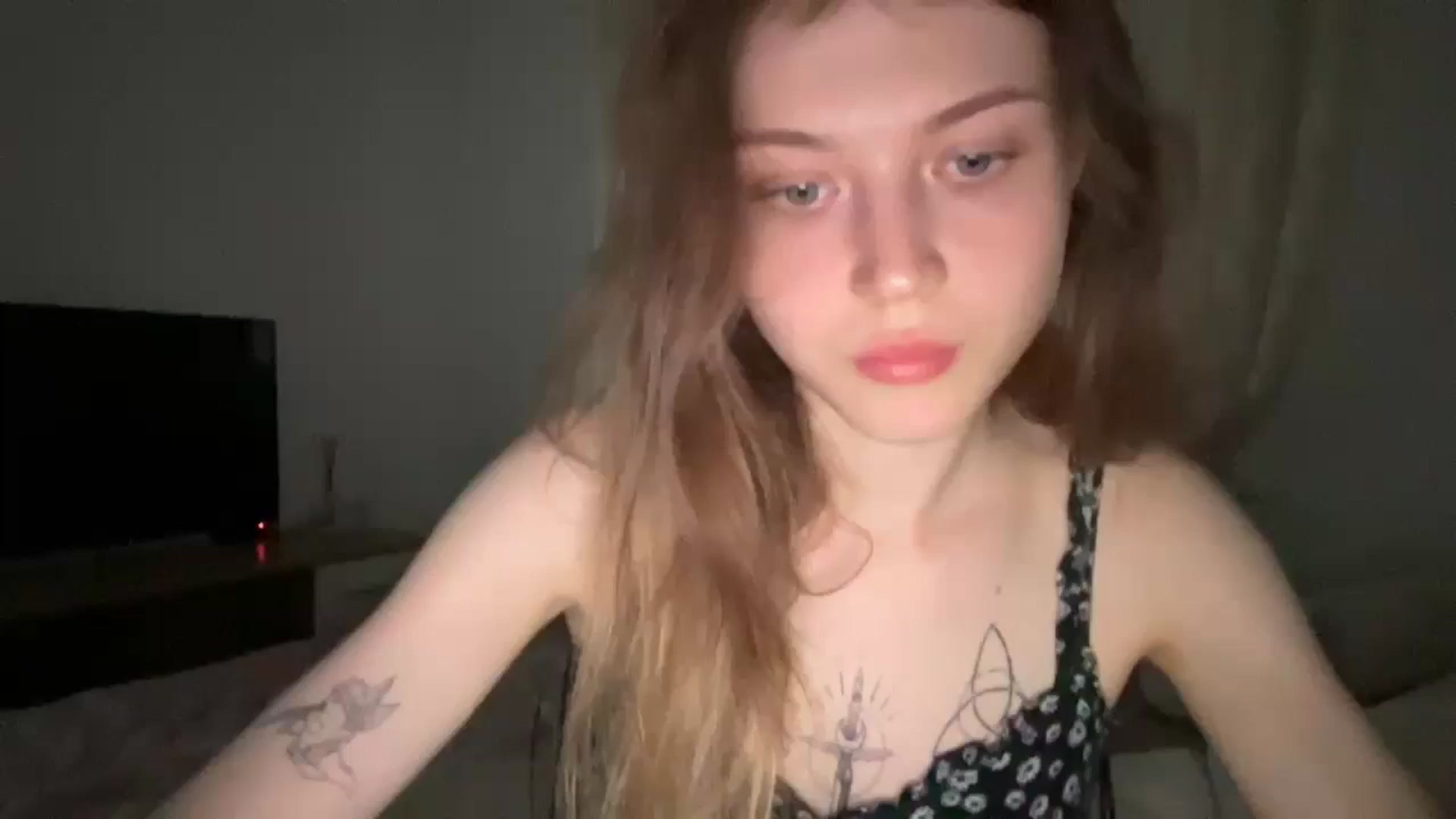 Gallery image thumbnail from Coconut_dream's myfreecams stream on, 06/03/2024, 18:02 image 1 of 20