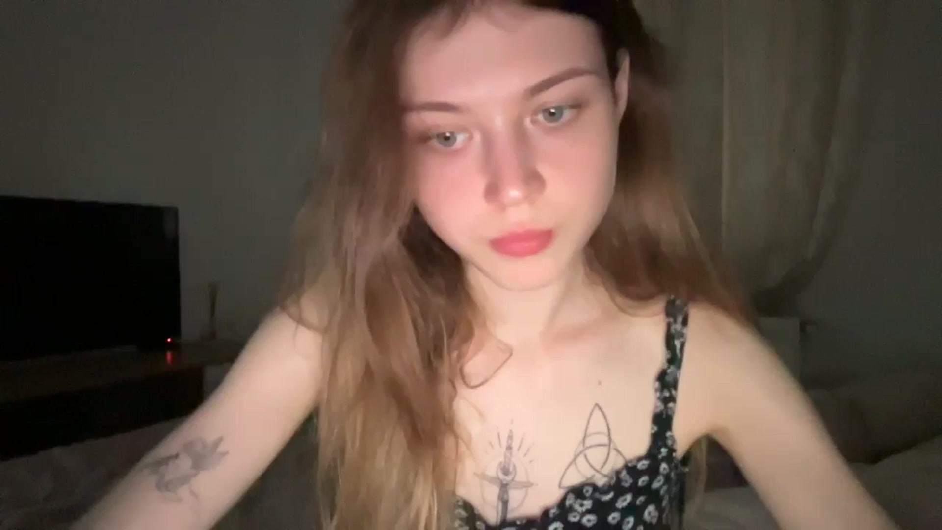 Gallery image thumbnail from Coconut_dream's myfreecams stream on, 06/03/2024, 18:02 image 3 of 20