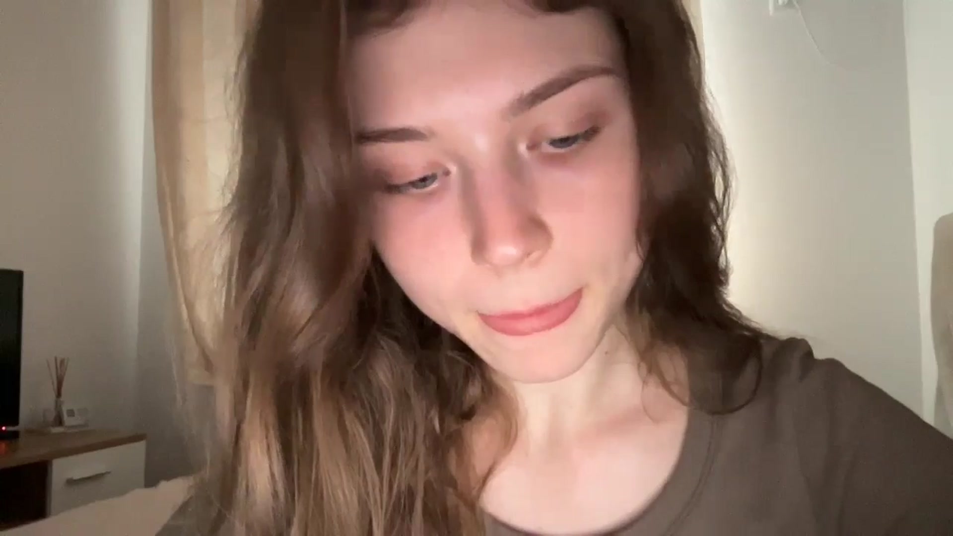 Gallery image thumbnail from Coconut_dream's myfreecams stream on, 06/04/2024, 17:32 image 8 of 20