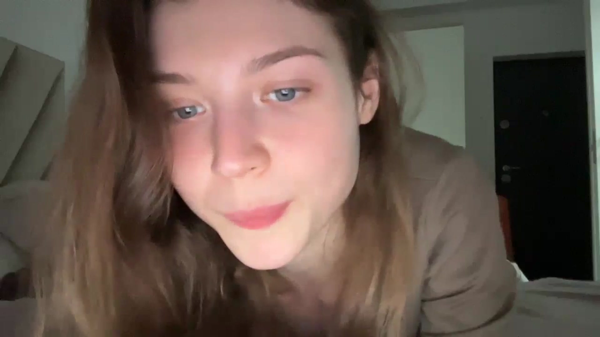 Gallery image thumbnail from Coconut_dream's myfreecams stream on, 06/04/2024, 18:01 image 9 of 20