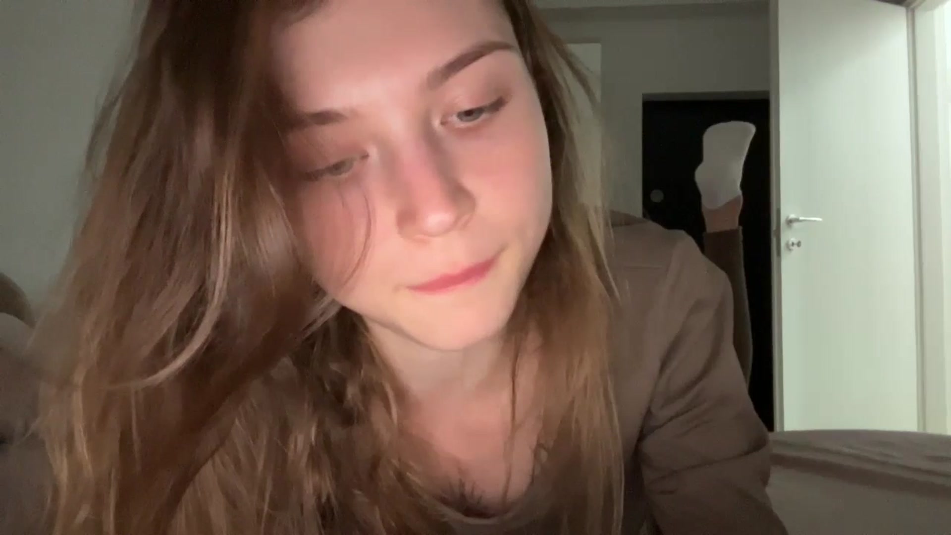 Gallery image thumbnail from Coconut_dream's myfreecams stream on, 06/04/2024, 18:01 image 13 of 20