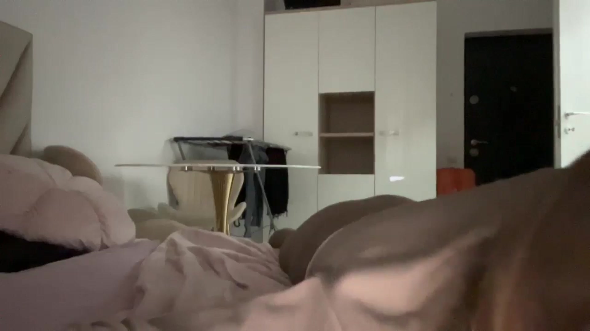 Gallery image thumbnail from Coconut_dream's myfreecams stream on, 06/04/2024, 18:01 image 6 of 20