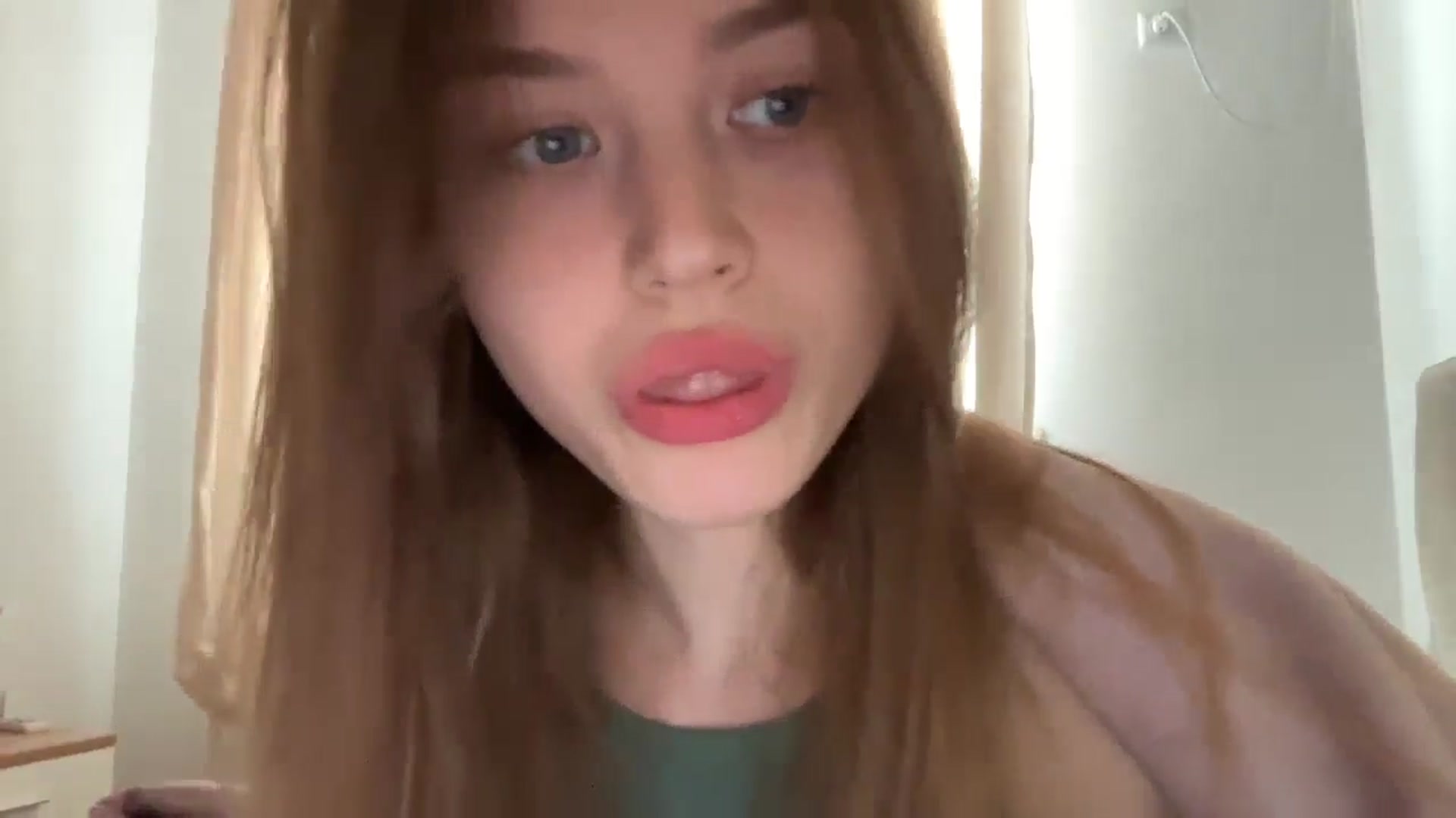 Gallery image thumbnail from Coconut_dream's myfreecams stream on, 06/06/2024, 06:58 image 11 of 20