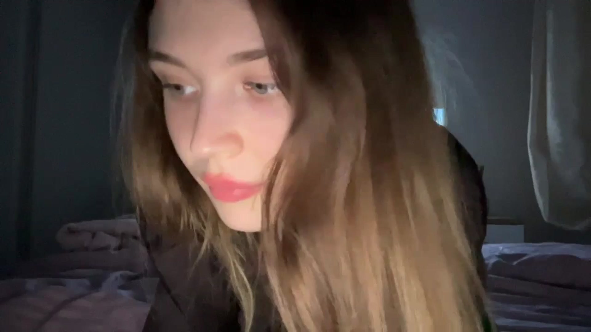 Gallery image thumbnail from Coconut_dream's myfreecams stream on, 06/08/2024, 23:00 image 8 of 20