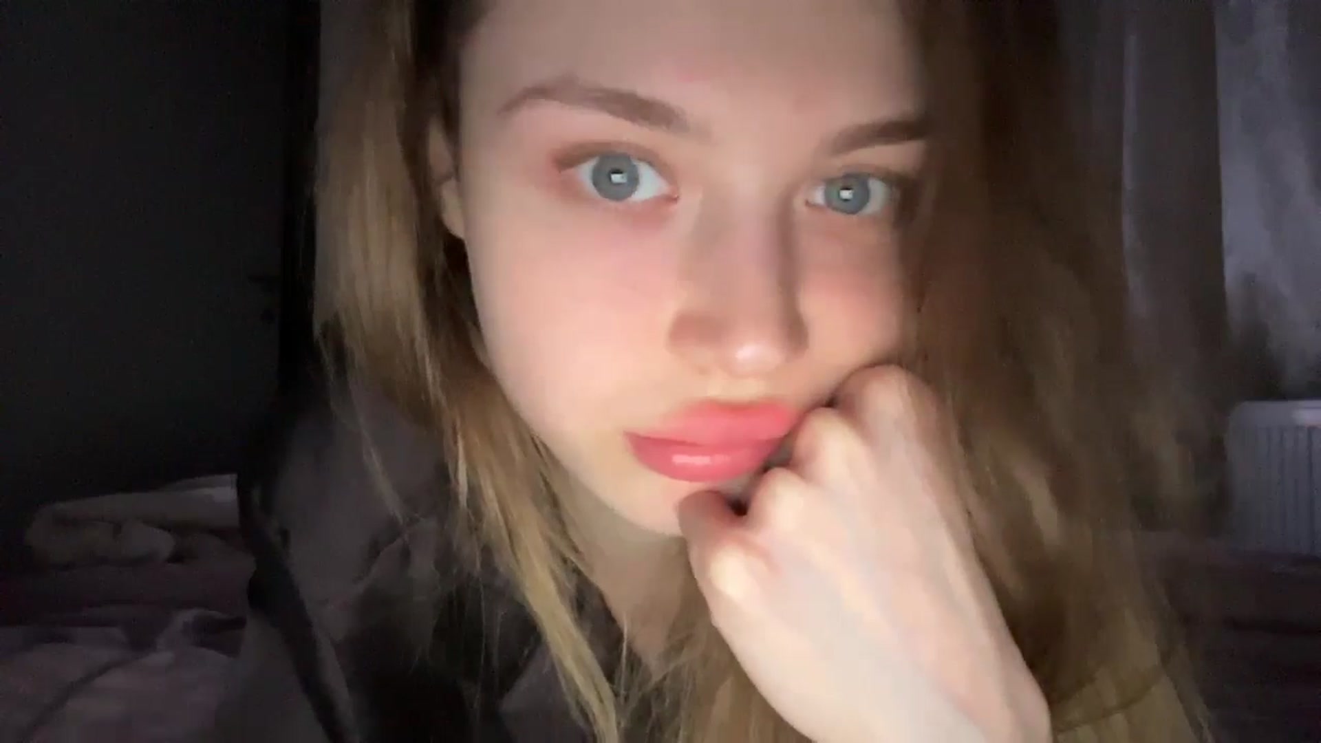 Gallery image thumbnail from Coconut_dream's myfreecams stream on, 06/08/2024, 23:00 image 2 of 20