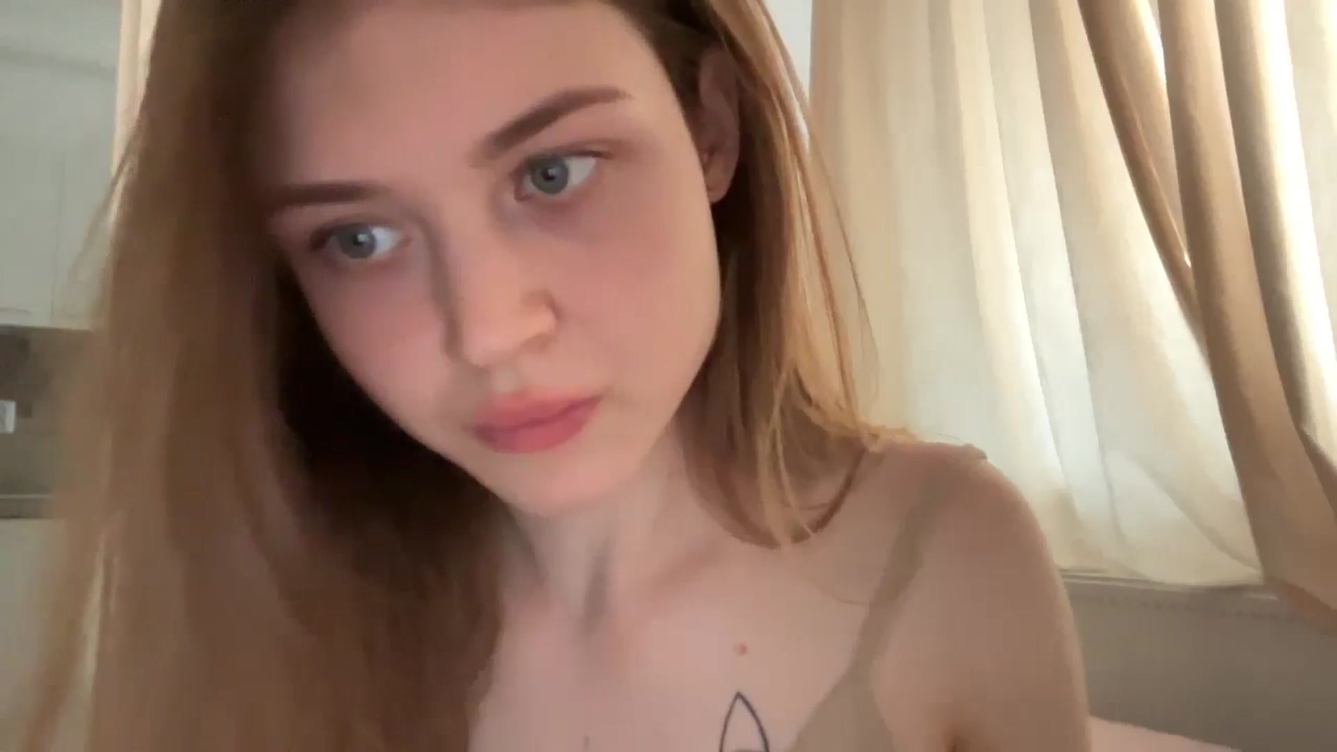 Gallery image thumbnail from Coconut_dream's myfreecams stream on, 06/10/2024, 09:35 image 7 of 20