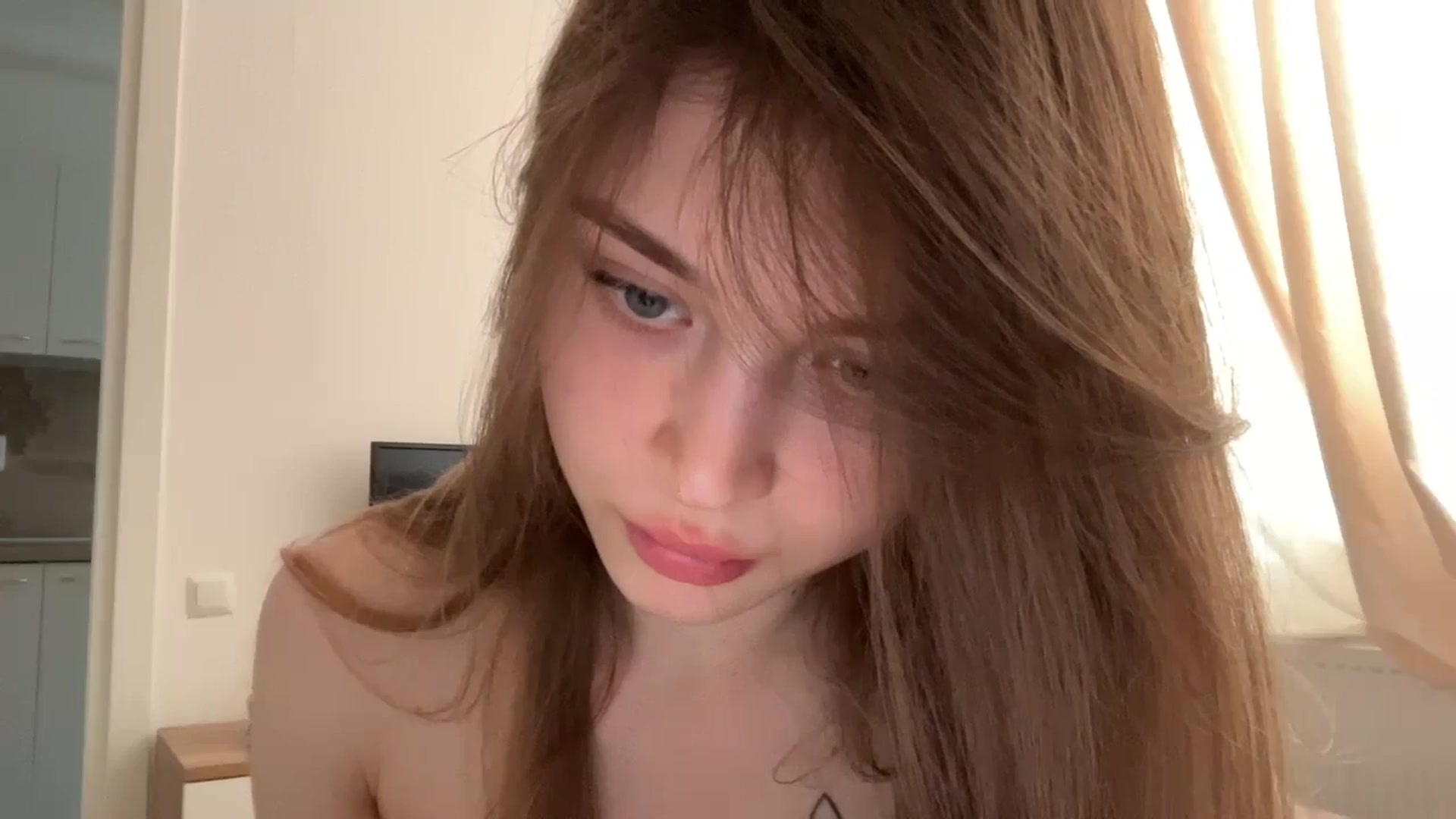 Gallery image thumbnail from Coconut_dream's myfreecams stream on, 06/10/2024, 10:15 image 2 of 20