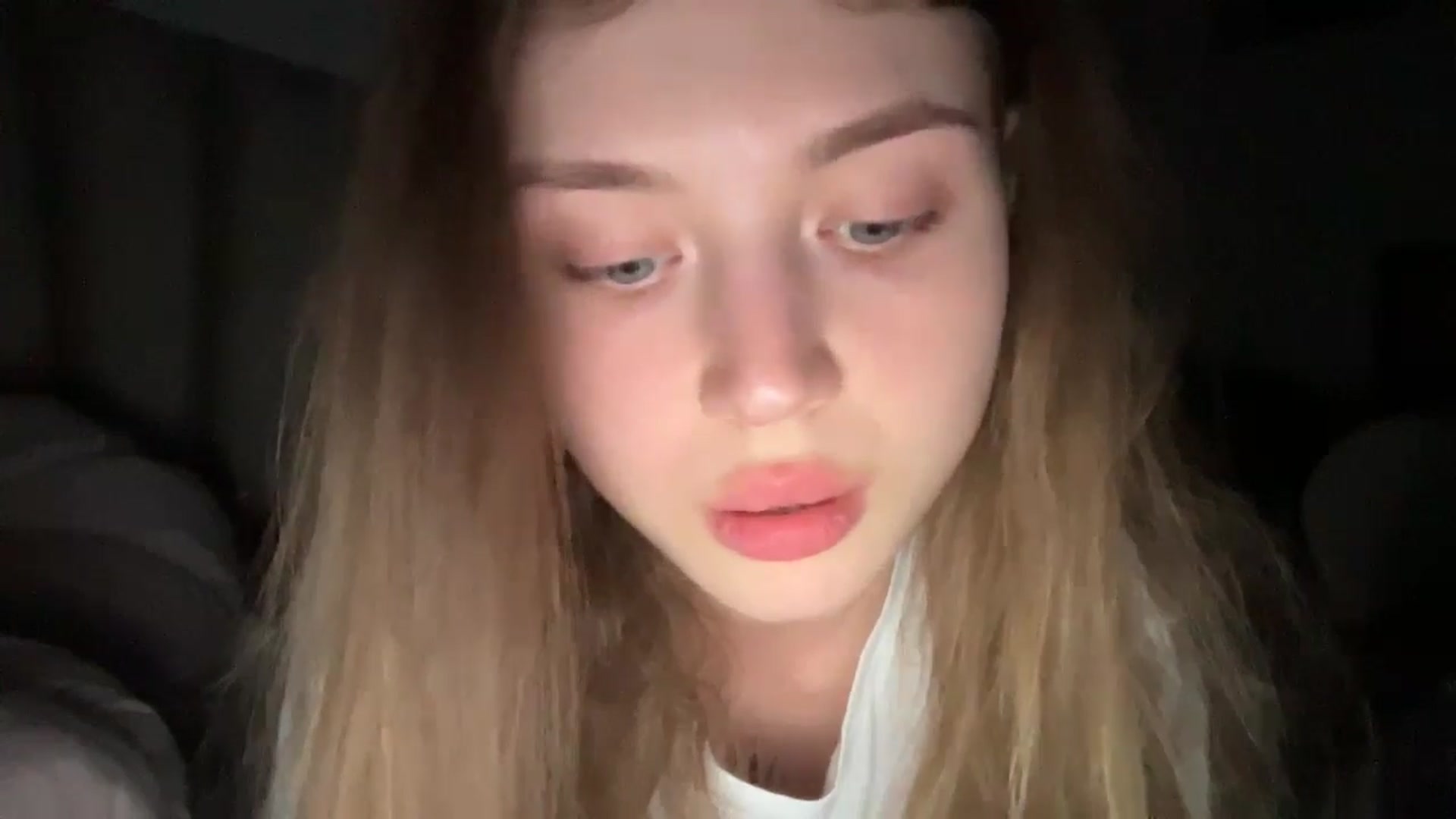 Gallery image thumbnail from Coconut_dream's myfreecams stream on, 06/10/2024, 19:23 image 13 of 20