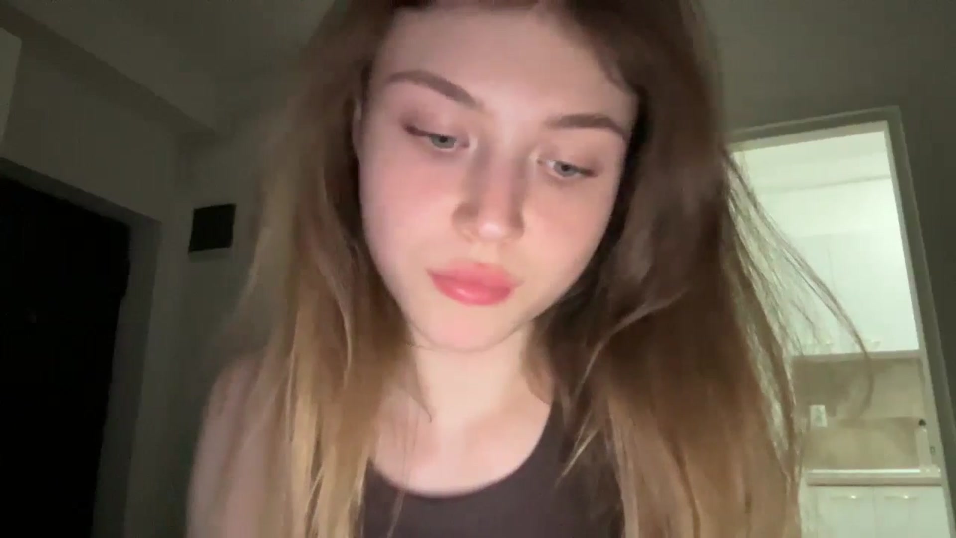 Gallery image thumbnail from Coconut_dream's myfreecams stream on, 06/12/2024, 19:04 image 4 of 20