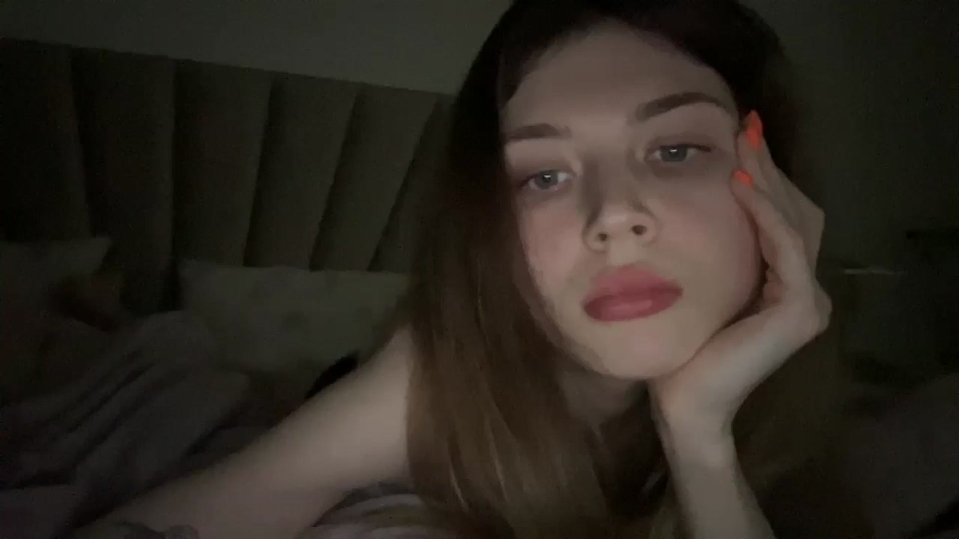Gallery image thumbnail from Coconut_dream's myfreecams stream on, 06/13/2024, 20:34 image 4 of 20