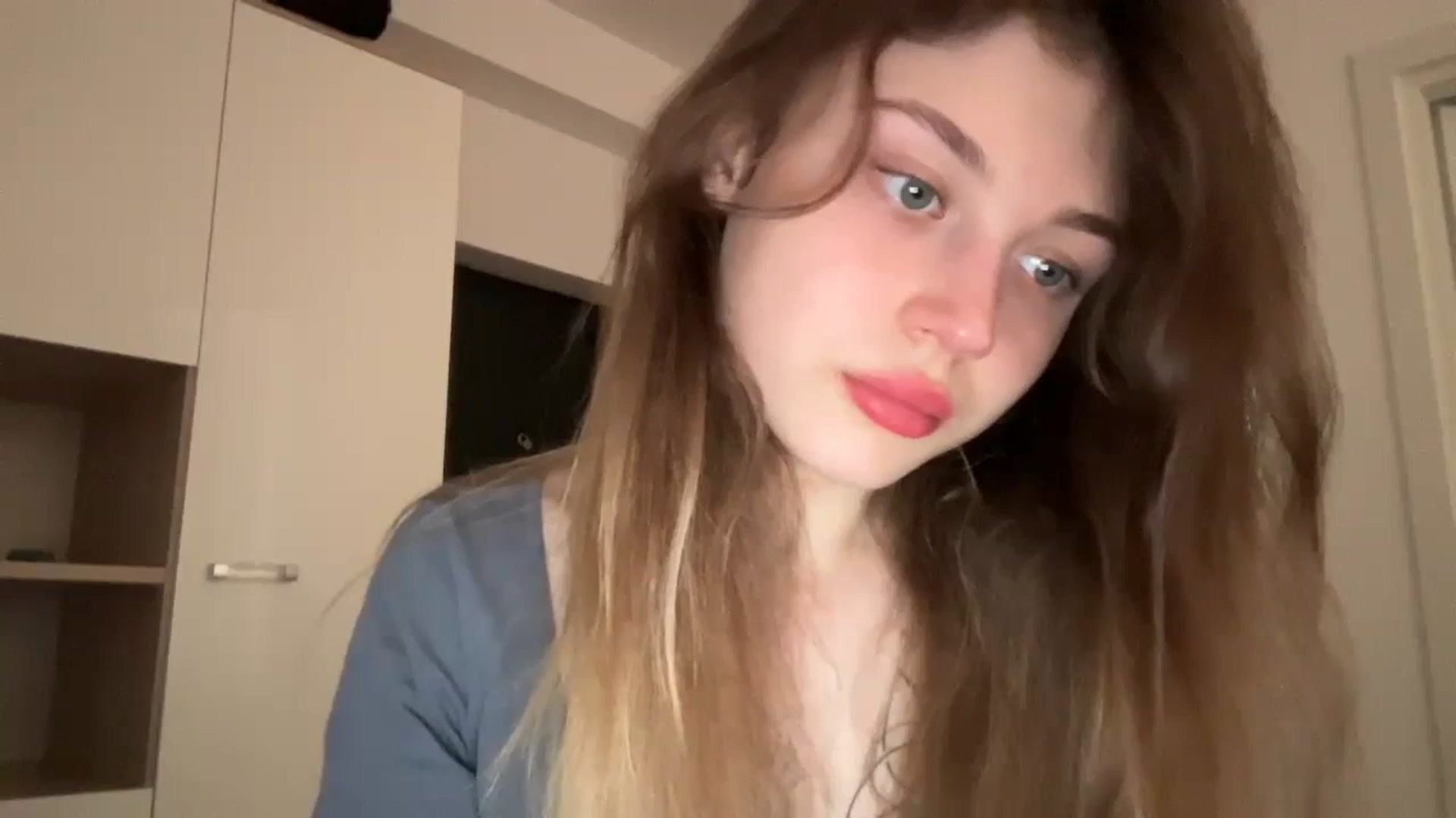 Gallery image thumbnail from Coconut_dream's myfreecams stream on, 06/14/2024, 16:42 image 1 of 20