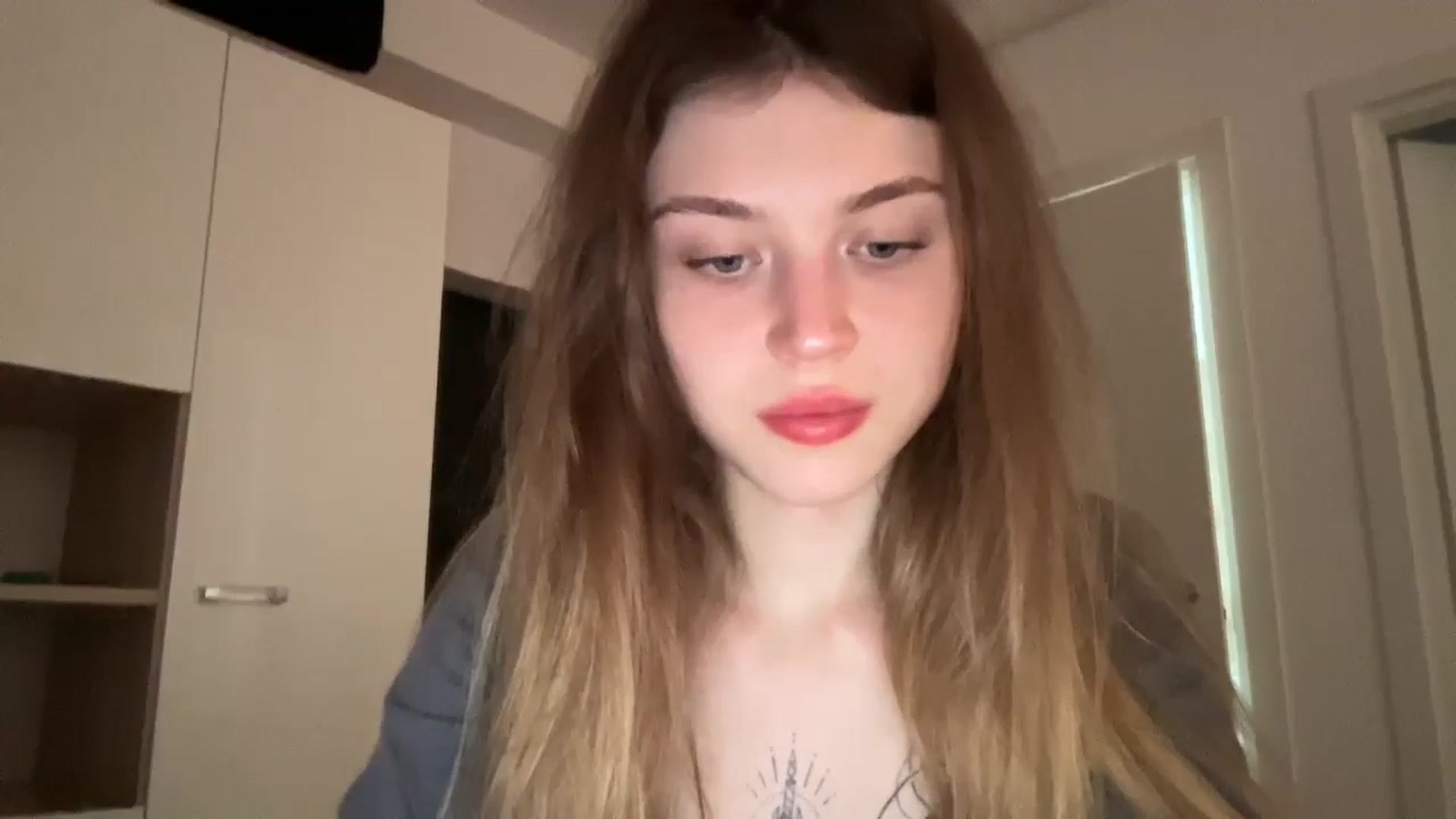 Gallery image thumbnail from Coconut_dream's myfreecams stream on, 06/14/2024, 16:42 image 10 of 20