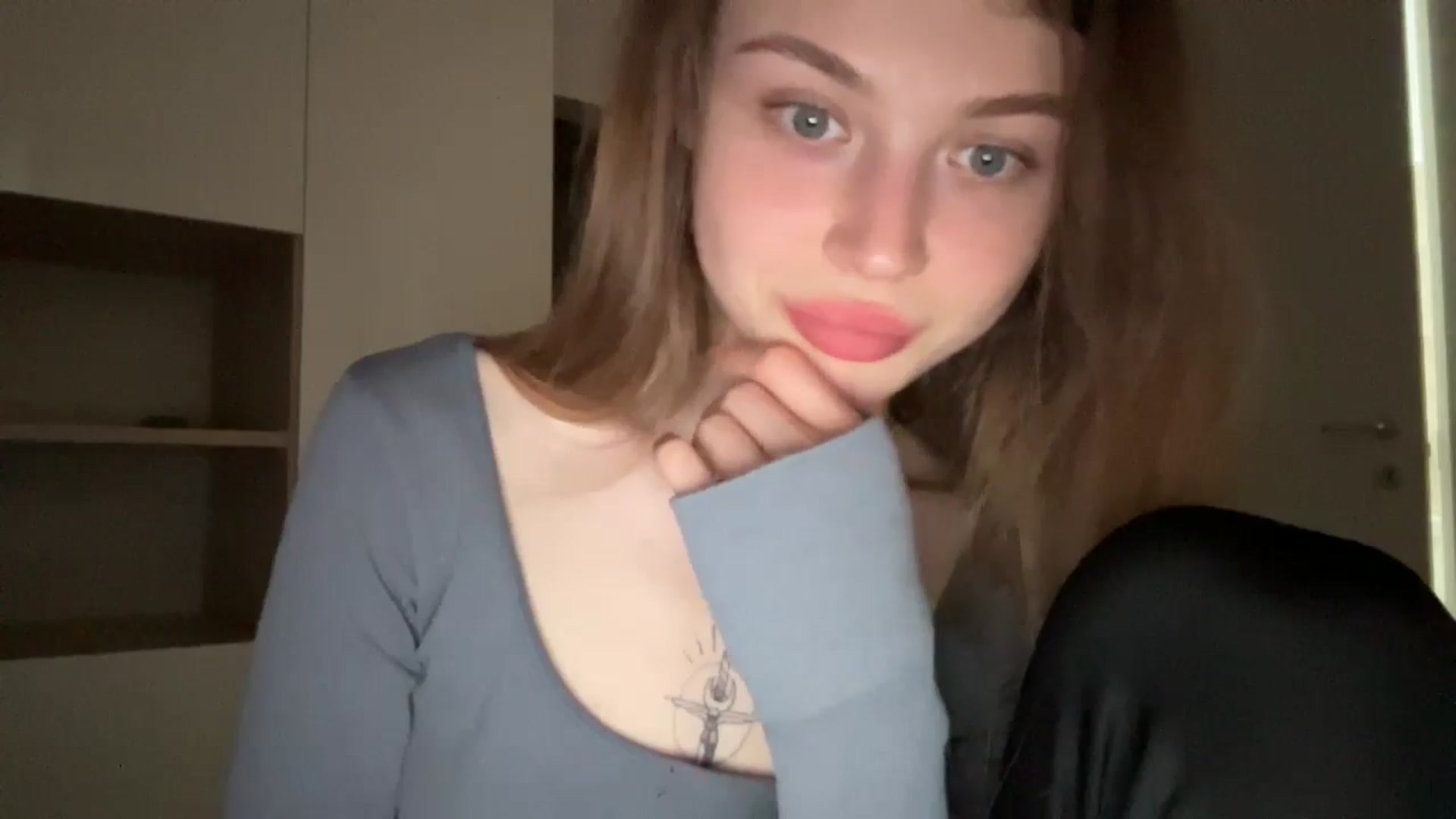 Gallery image thumbnail from Coconut_dream's myfreecams stream on, 06/14/2024, 17:29 image 12 of 20
