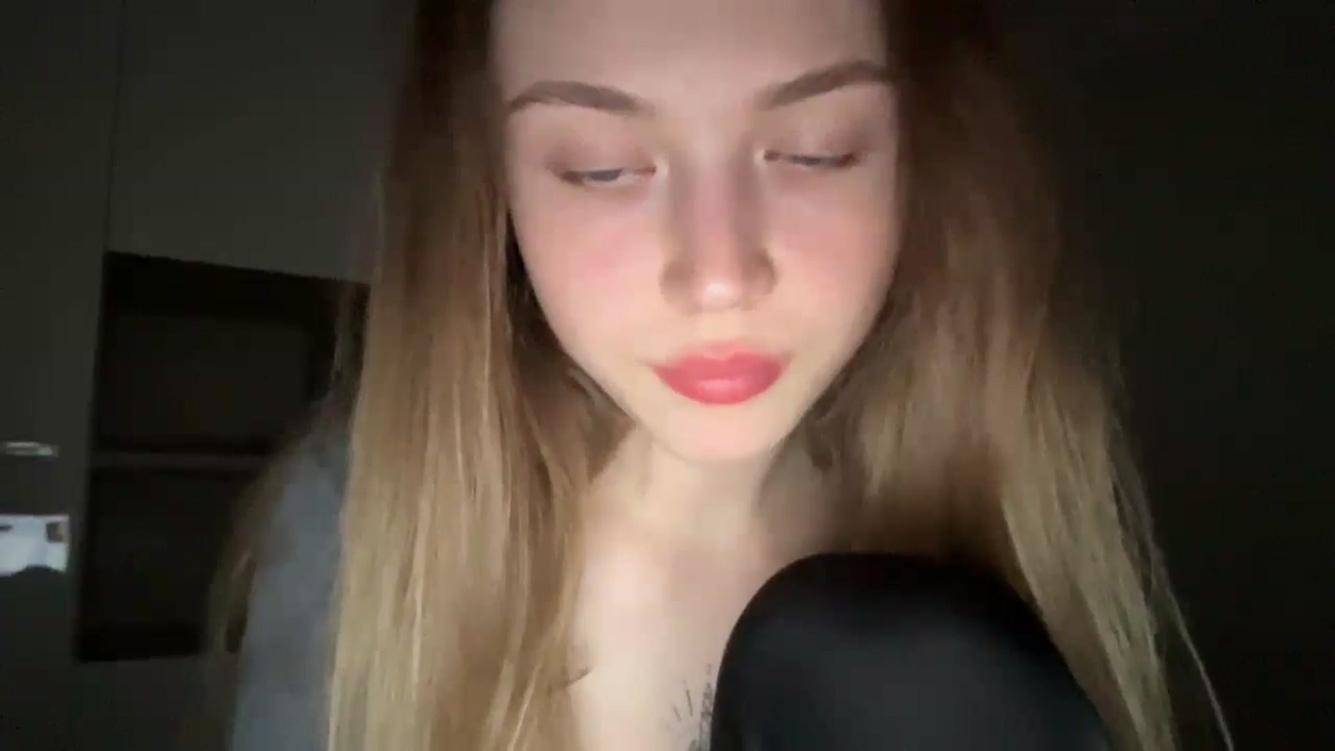 Gallery image thumbnail from Coconut_dream's myfreecams stream on, 06/14/2024, 17:46 image 20 of 20