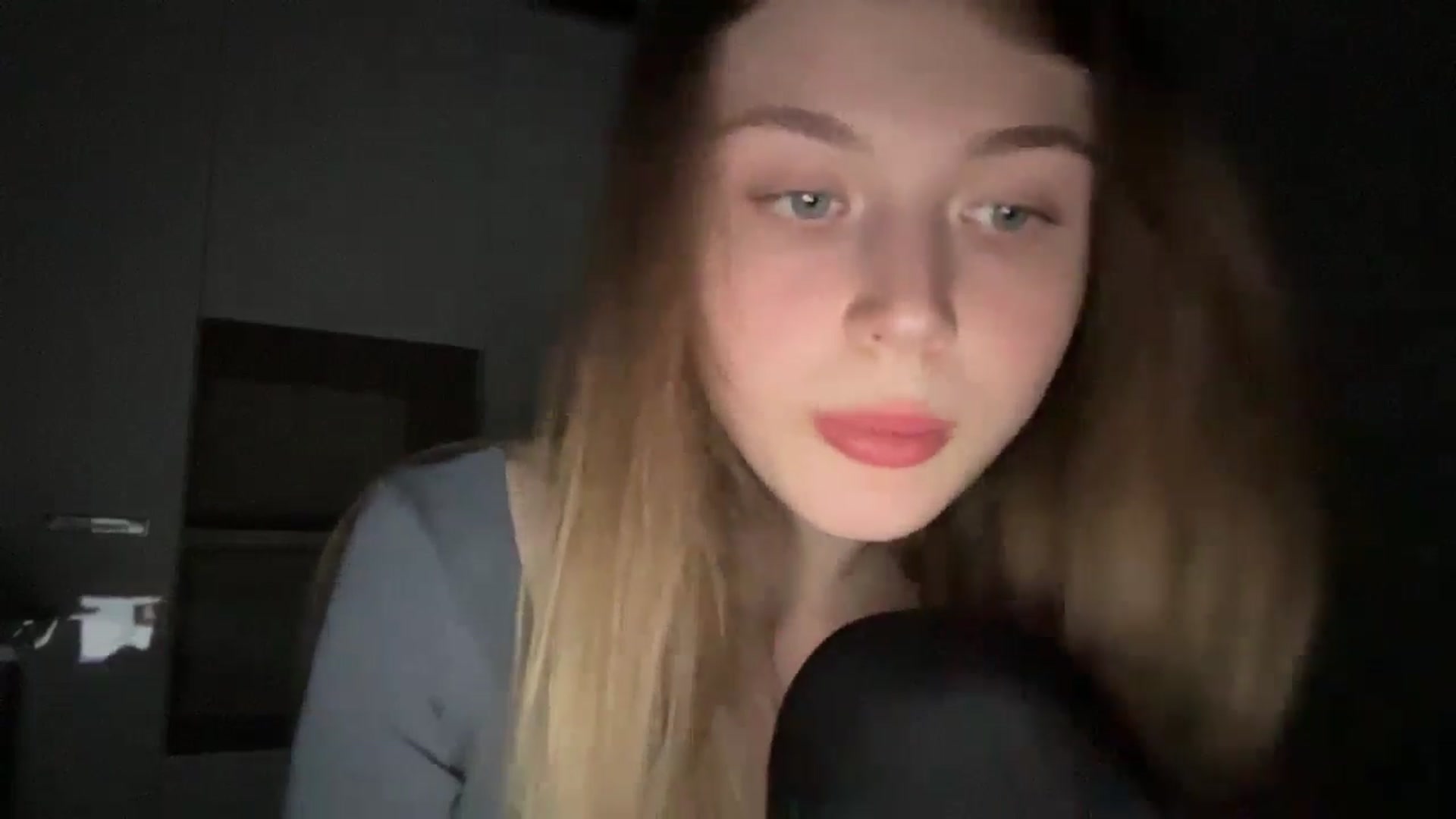Gallery image thumbnail from Coconut_dream's myfreecams stream on, 06/14/2024, 18:13 image 18 of 20