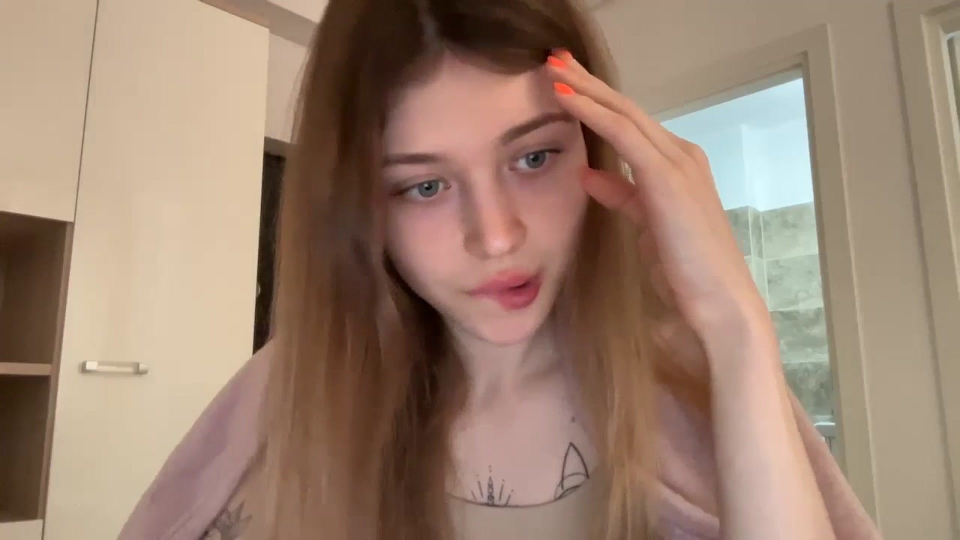 Gallery image thumbnail from Coconut_dream's myfreecams stream on, 06/15/2024, 08:07 image 13 of 20