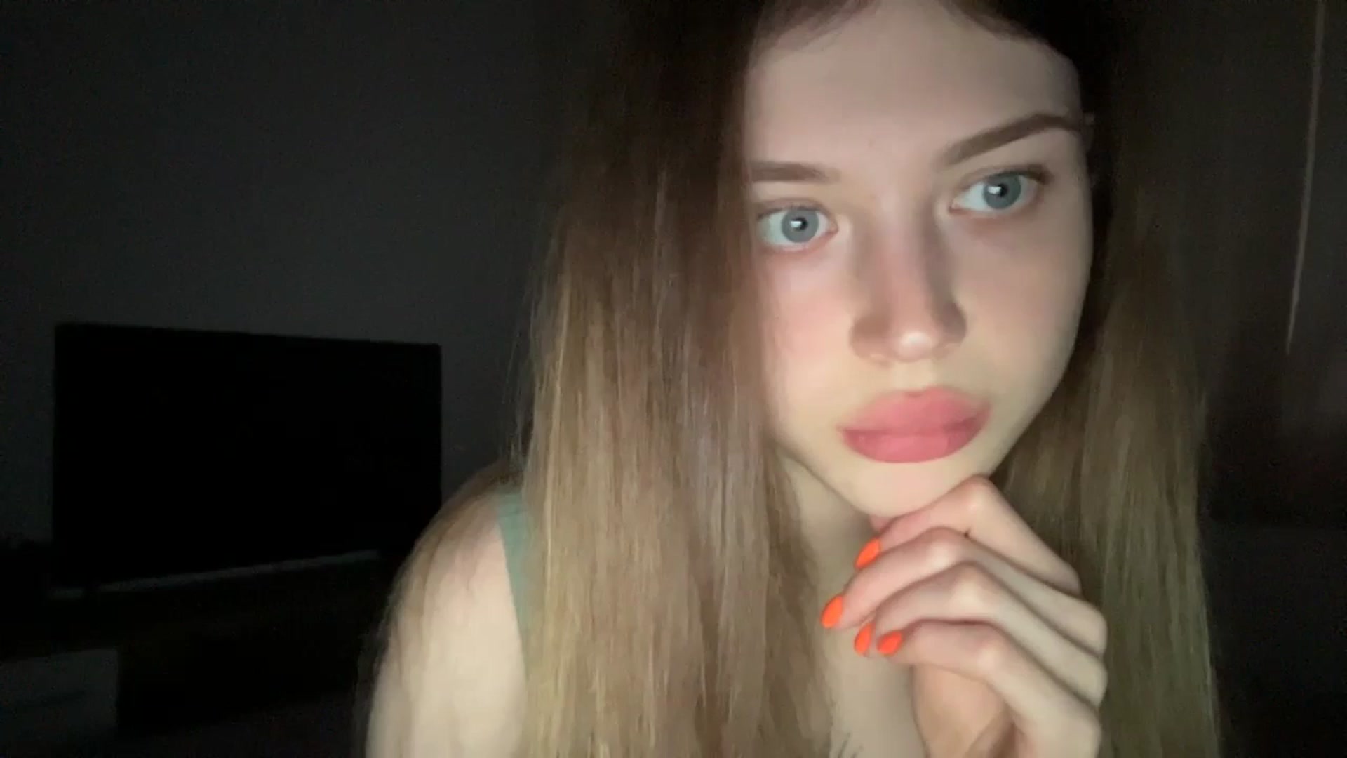 Gallery image thumbnail from Coconut_dream's myfreecams stream on, 06/15/2024, 18:25 image 14 of 20