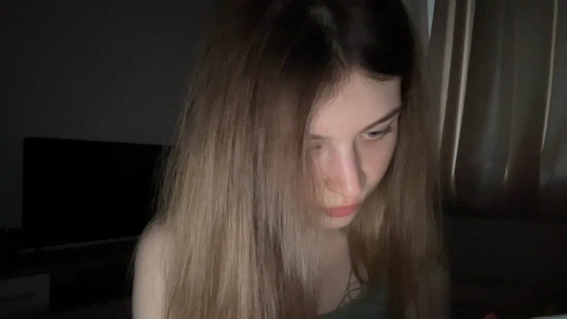 Gallery image thumbnail from Coconut_dream's myfreecams stream on, 06/15/2024, 18:25 image 6 of 20