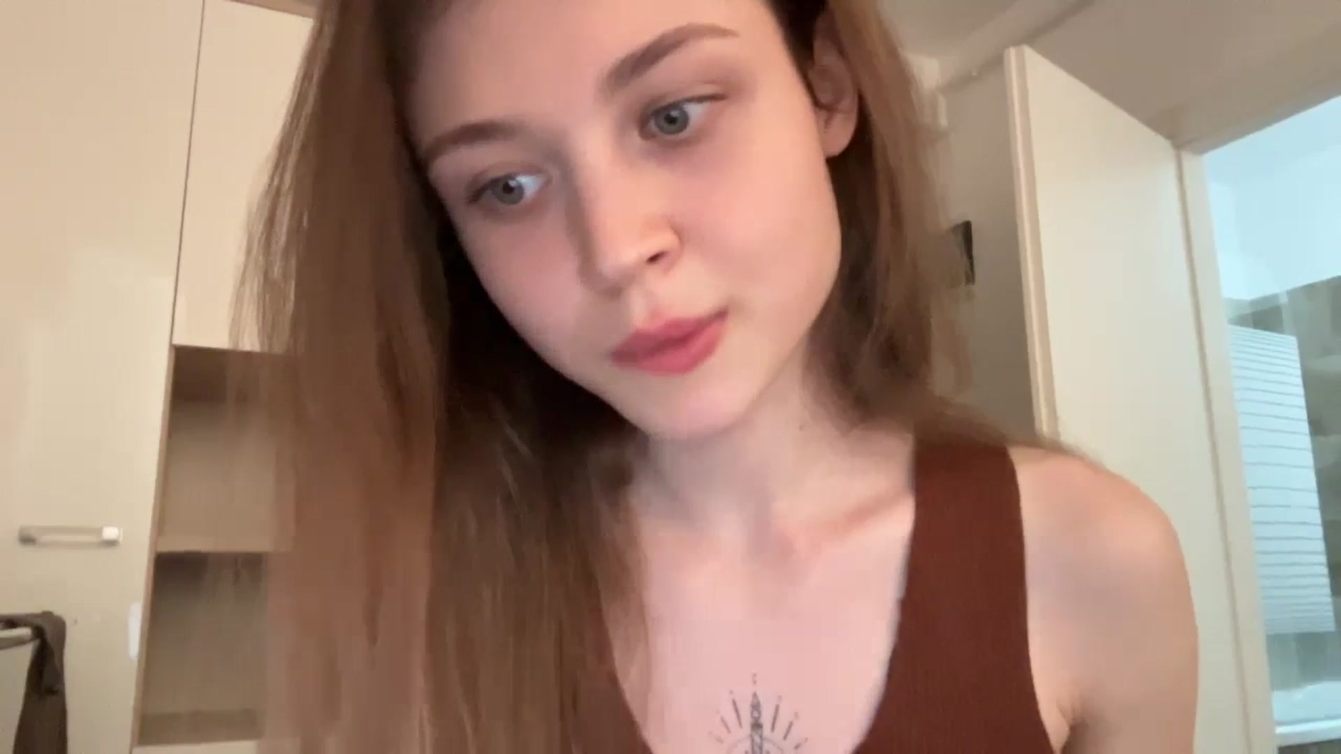 Gallery image thumbnail from Coconut_dream's myfreecams stream on, 06/16/2024, 12:49 image 7 of 20