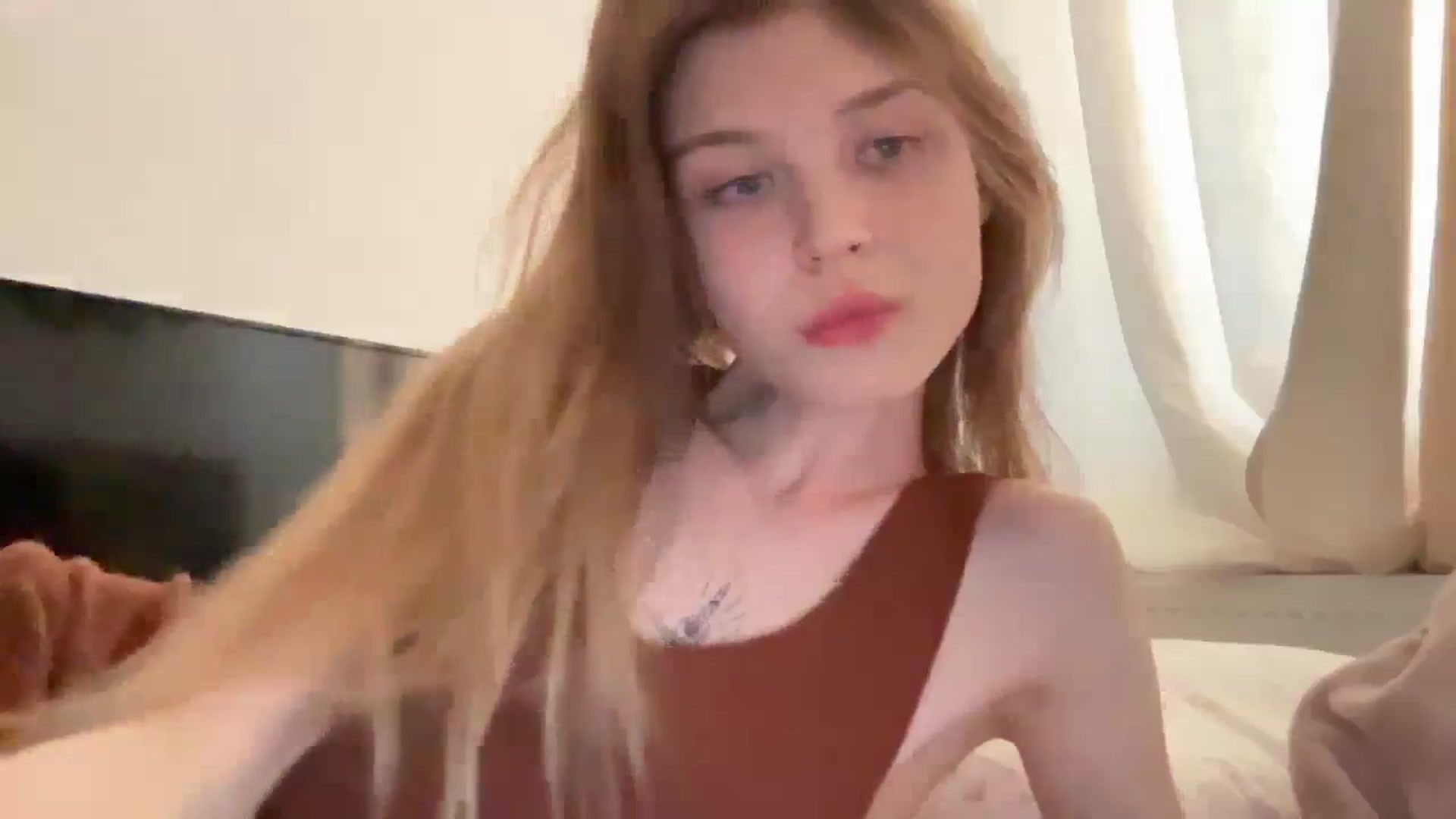 Gallery image thumbnail from Coconut_dream's myfreecams stream on, 06/16/2024, 13:23 image 2 of 20