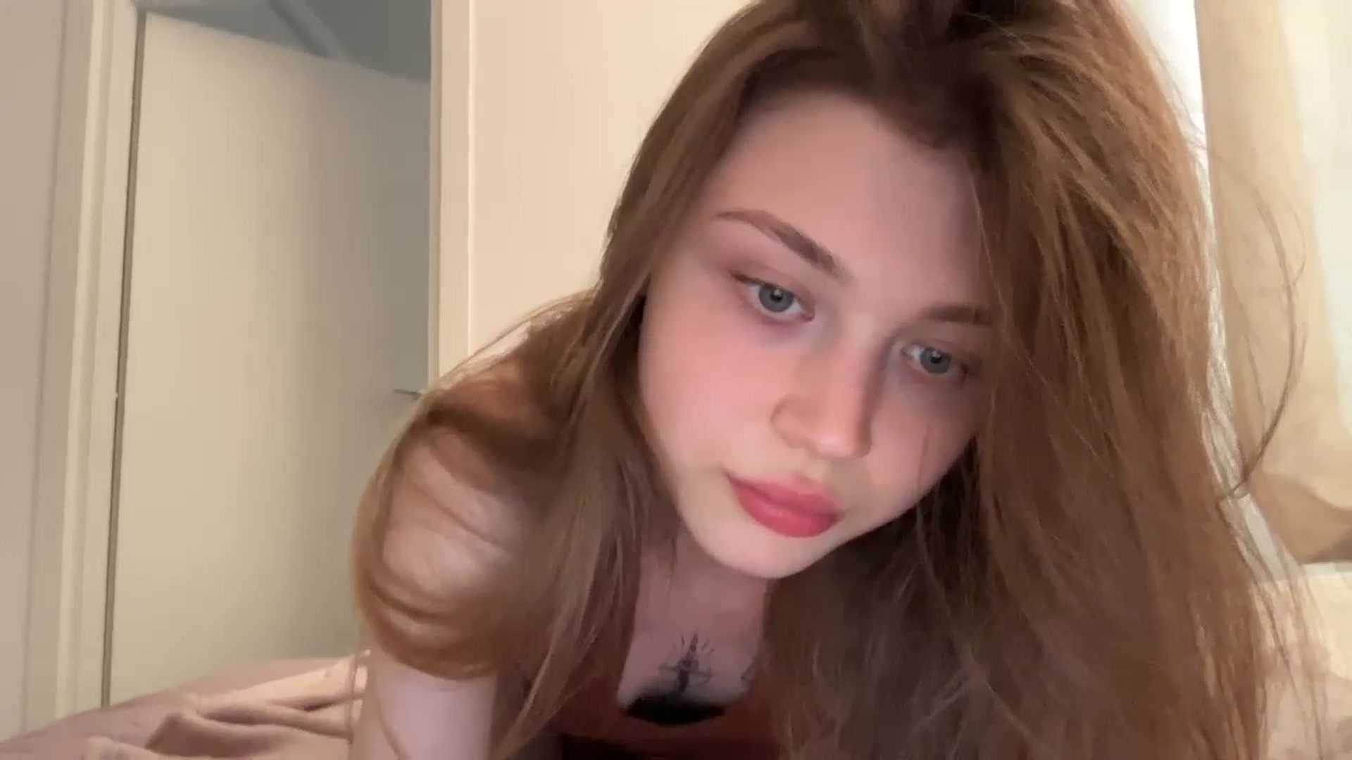 Gallery image thumbnail from Coconut_dream's myfreecams stream on, 06/16/2024, 13:23 image 11 of 20