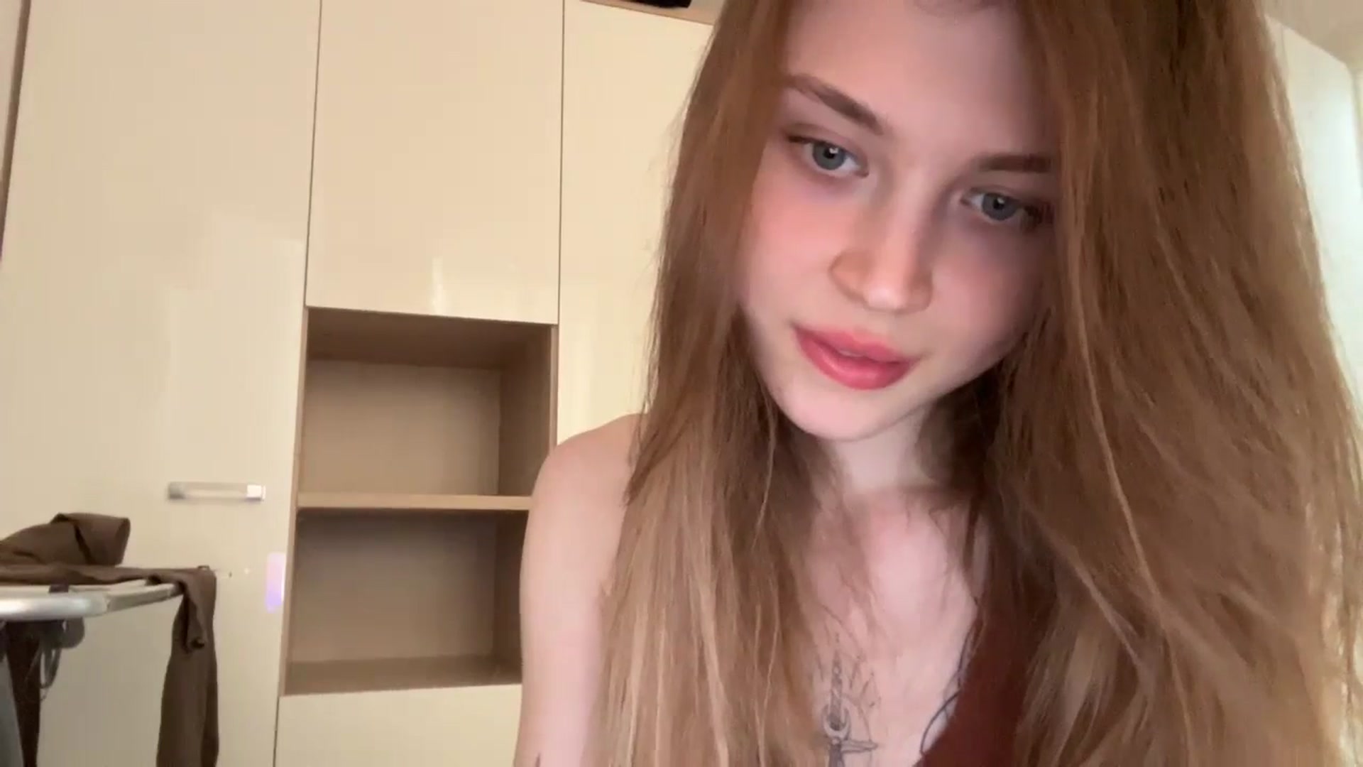 Gallery image thumbnail from Coconut_dream's myfreecams stream on, 06/16/2024, 14:10 image 18 of 20