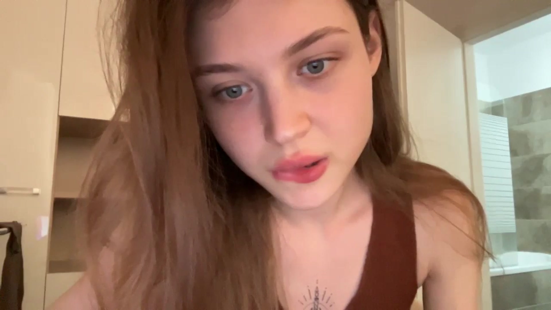 Gallery image thumbnail from Coconut_dream's myfreecams stream on, 06/16/2024, 14:10 image 2 of 20