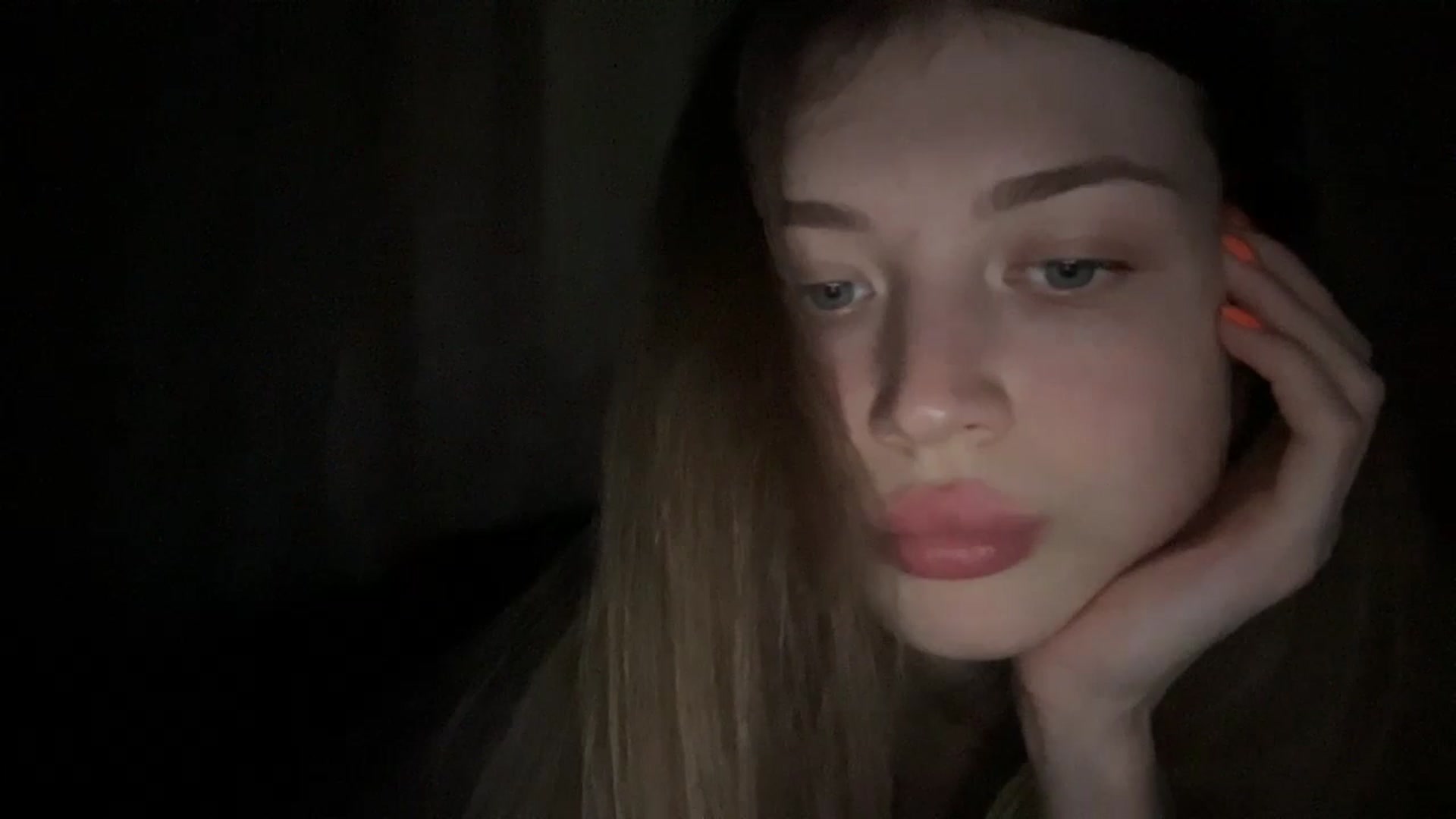 Gallery image thumbnail from Coconut_dream's myfreecams stream on, 06/17/2024, 19:16 image 14 of 20
