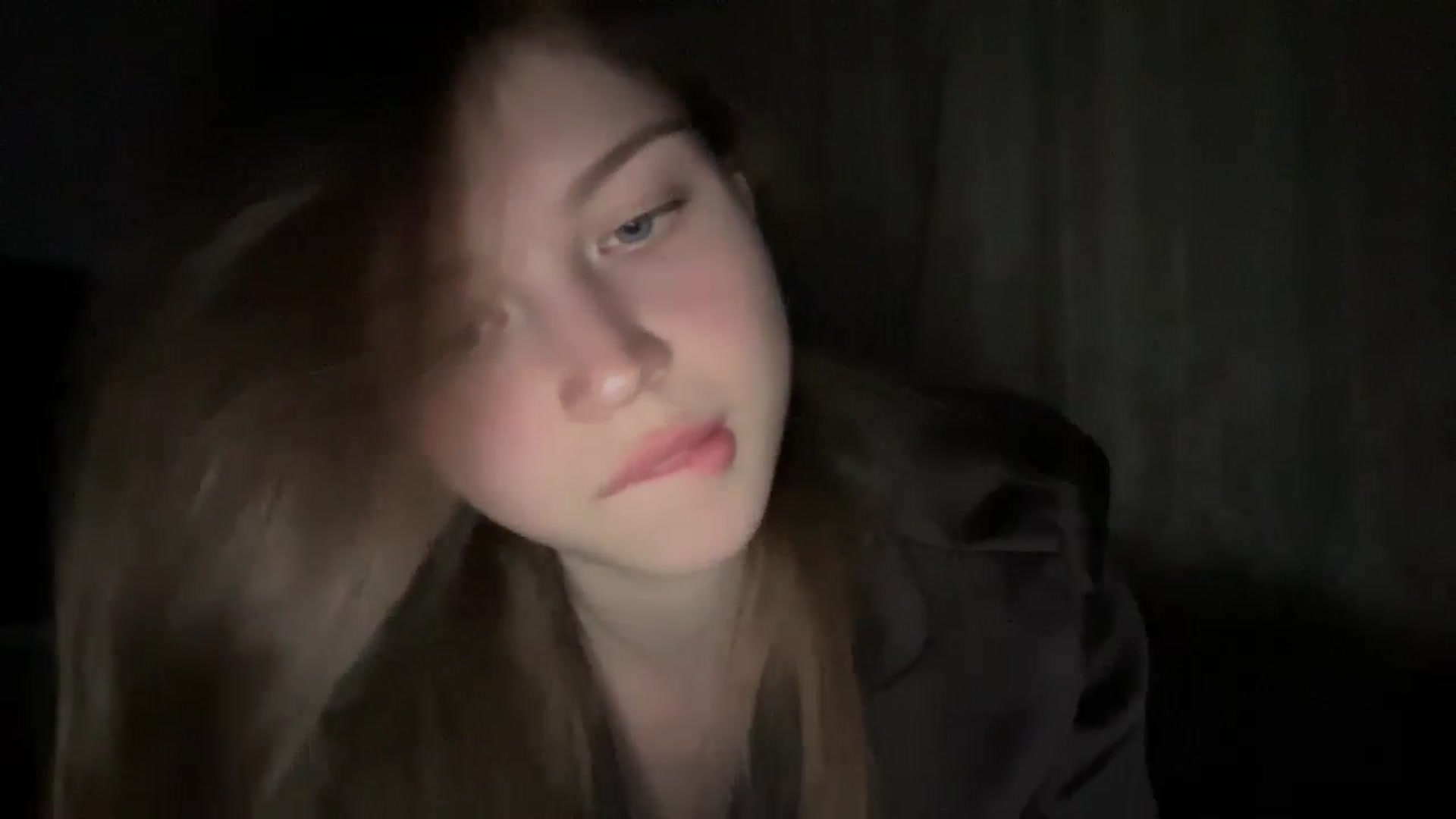 Gallery image thumbnail from Coconut_dream's myfreecams stream on, 06/17/2024, 19:16 image 19 of 20