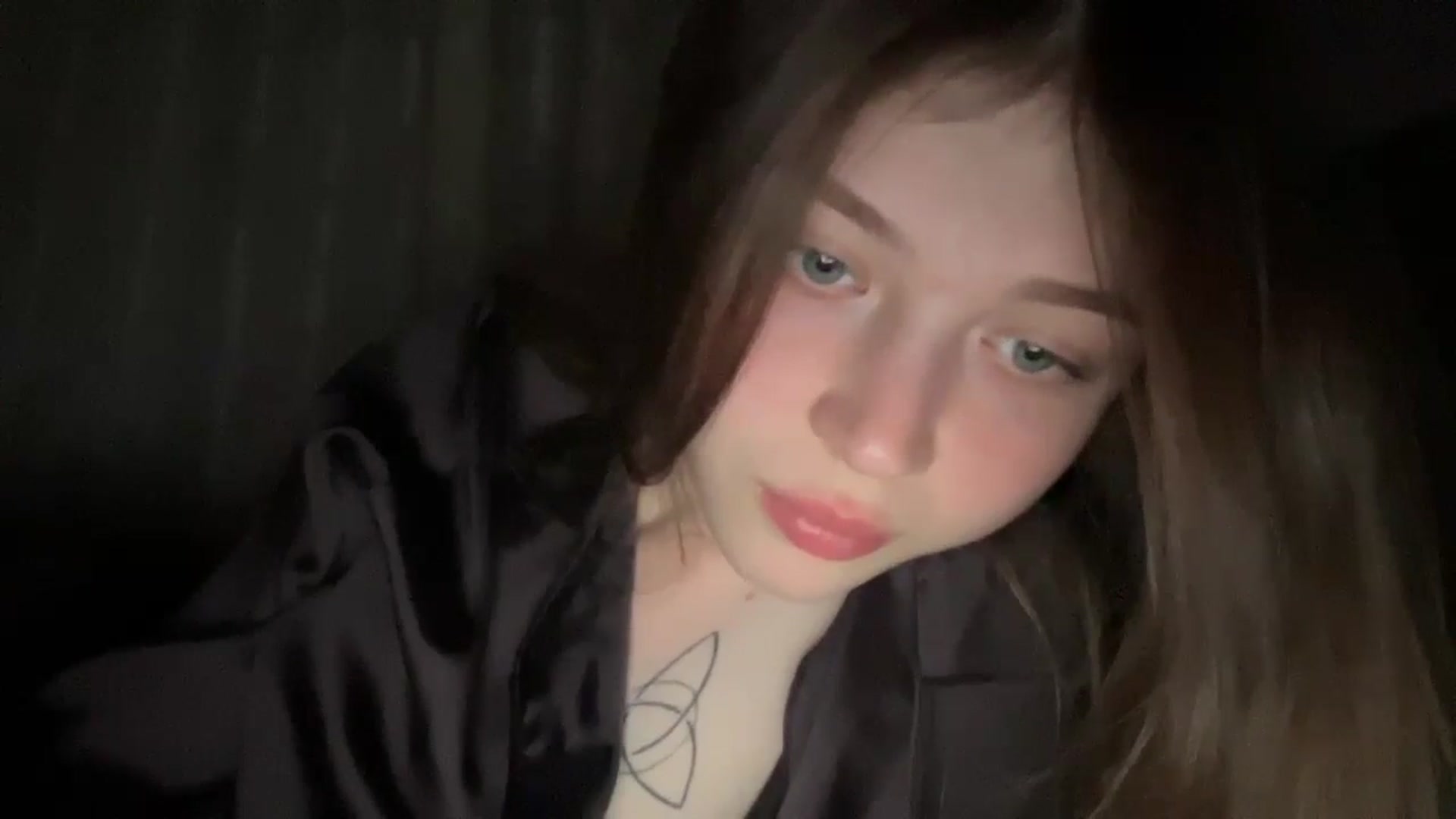 Gallery image thumbnail from Coconut_dream's myfreecams stream on, 06/17/2024, 19:16 image 15 of 20