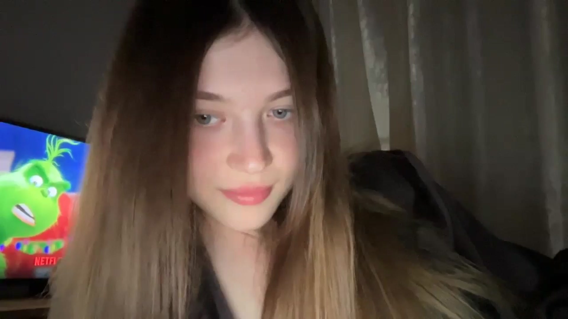 Gallery image thumbnail from Coconut_dream's myfreecams stream on, 06/17/2024, 20:48 image 5 of 20