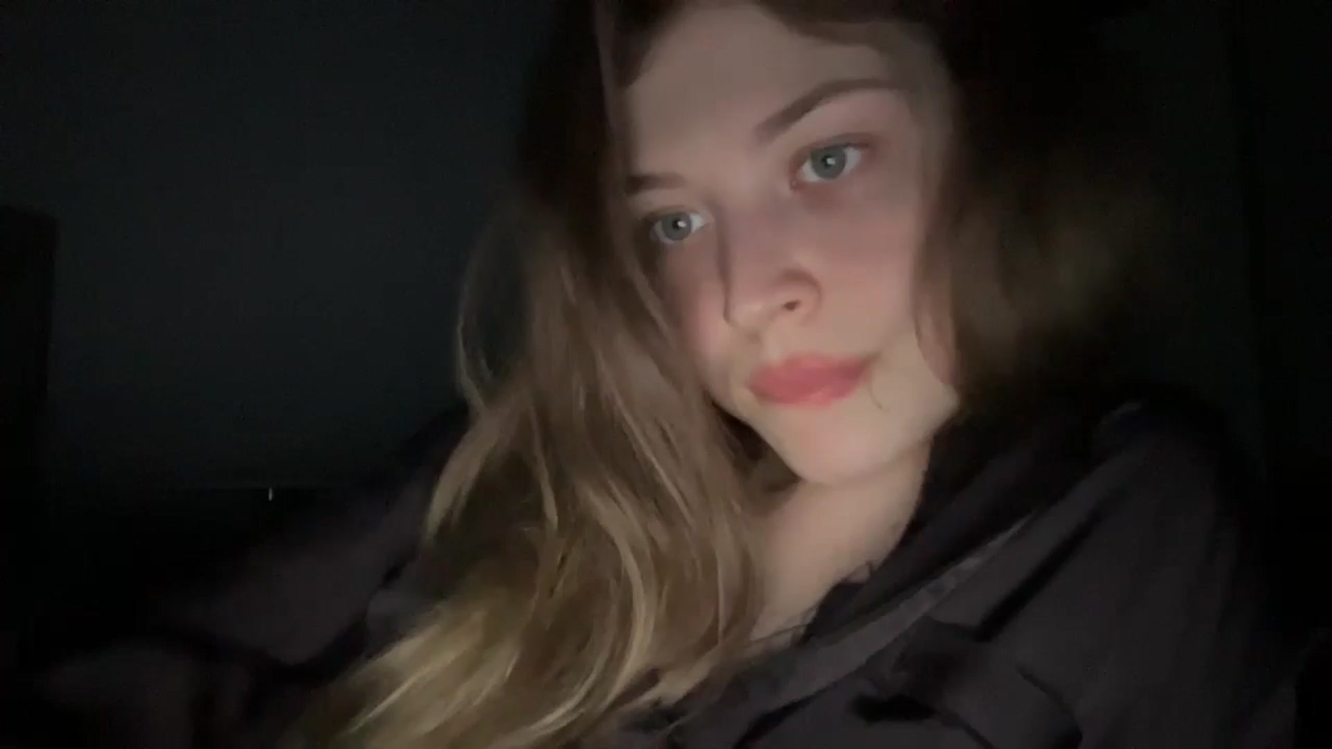 Gallery image thumbnail from Coconut_dream's myfreecams stream on, 06/18/2024, 19:32 image 6 of 20
