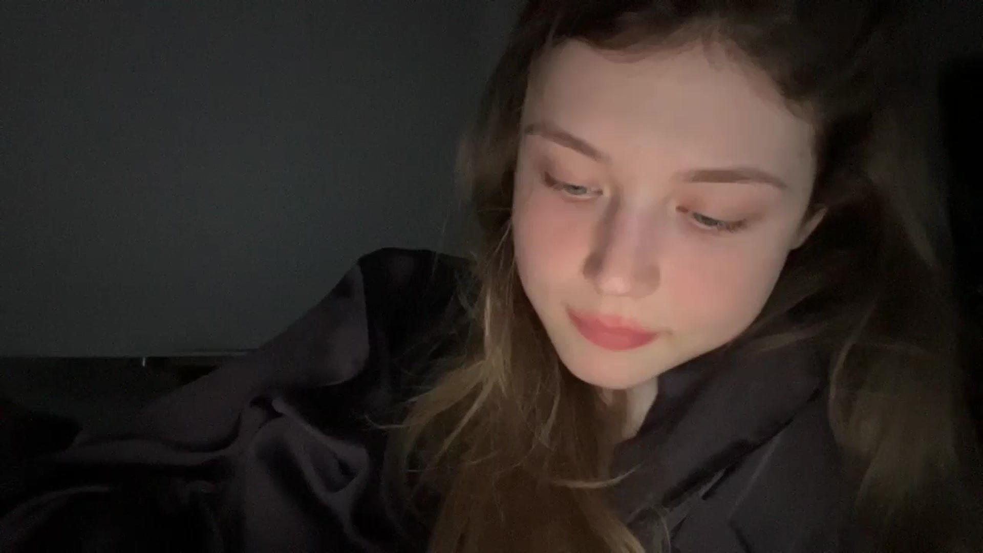 Gallery image thumbnail from Coconut_dream's myfreecams stream on, 06/18/2024, 19:32 image 18 of 20